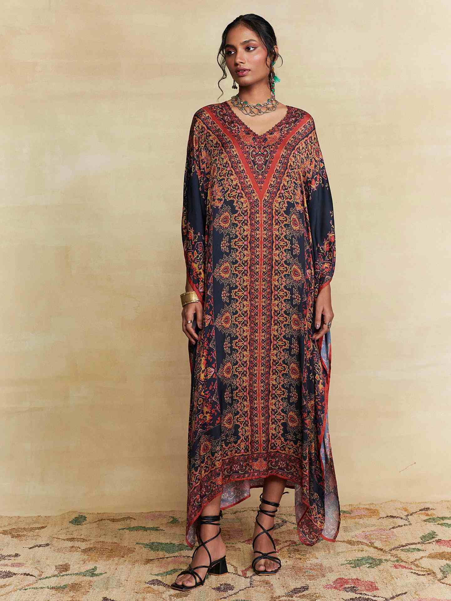 Black Caspian Carpet Kaftan
