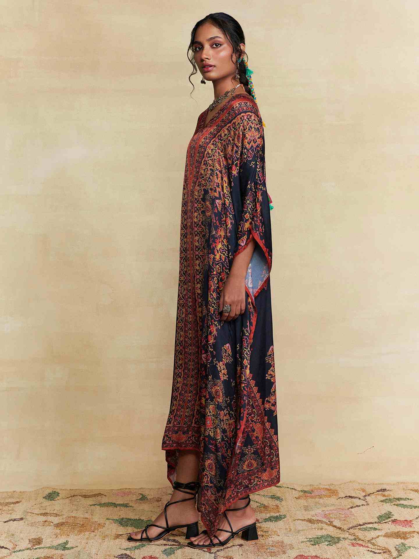 Black Caspian Carpet Kaftan