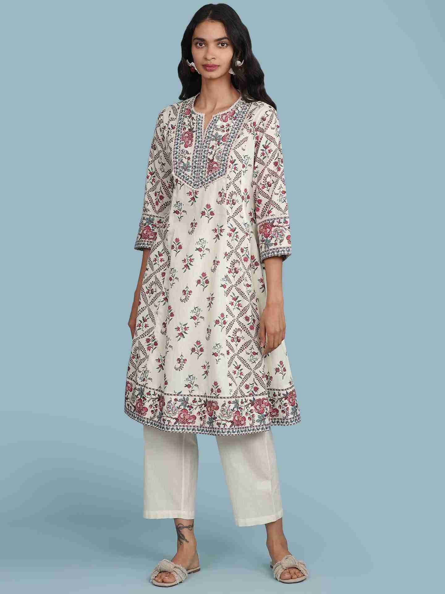 Ecru Amoli Kurta