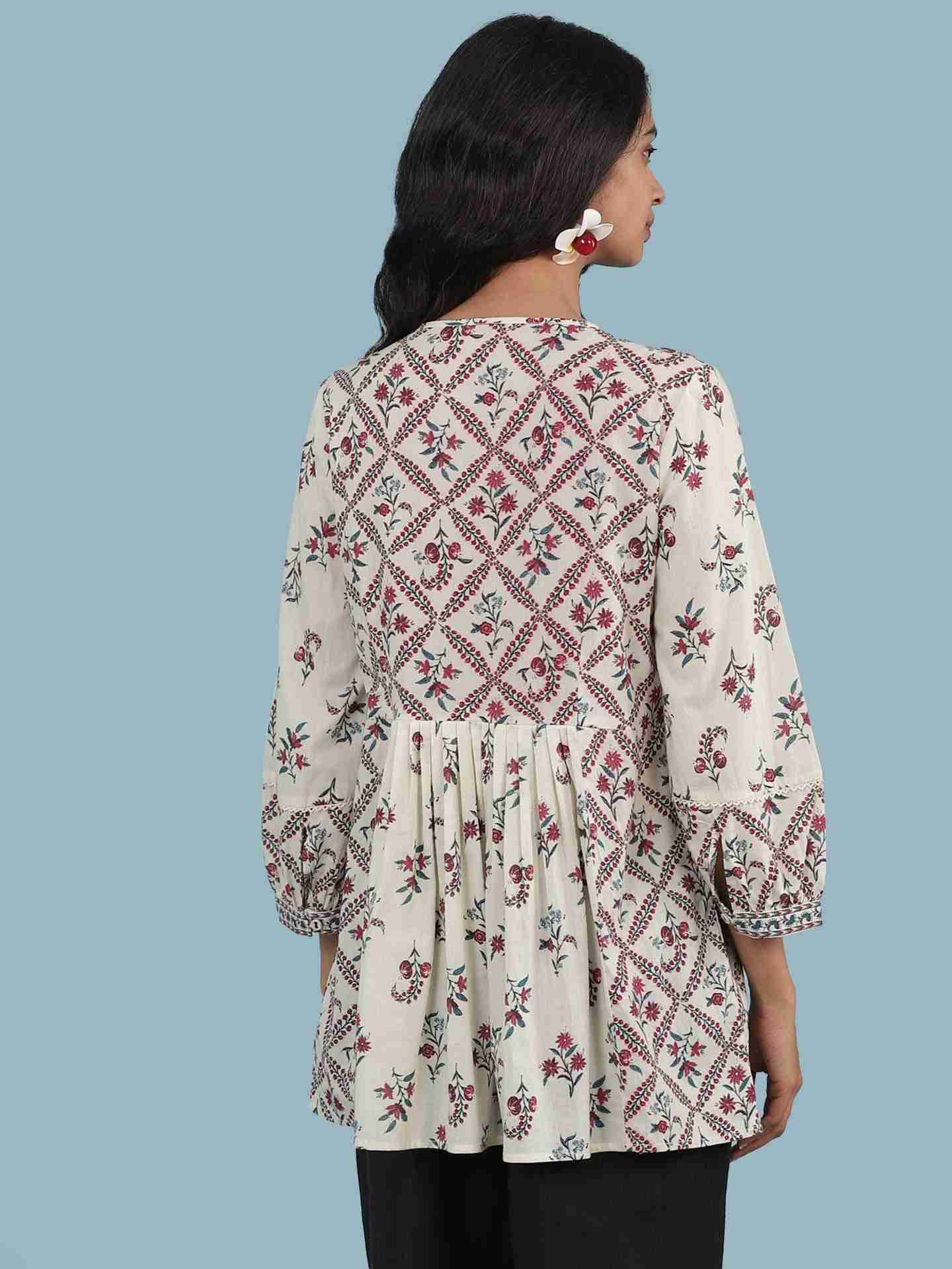 Ecru Amoli Kurti