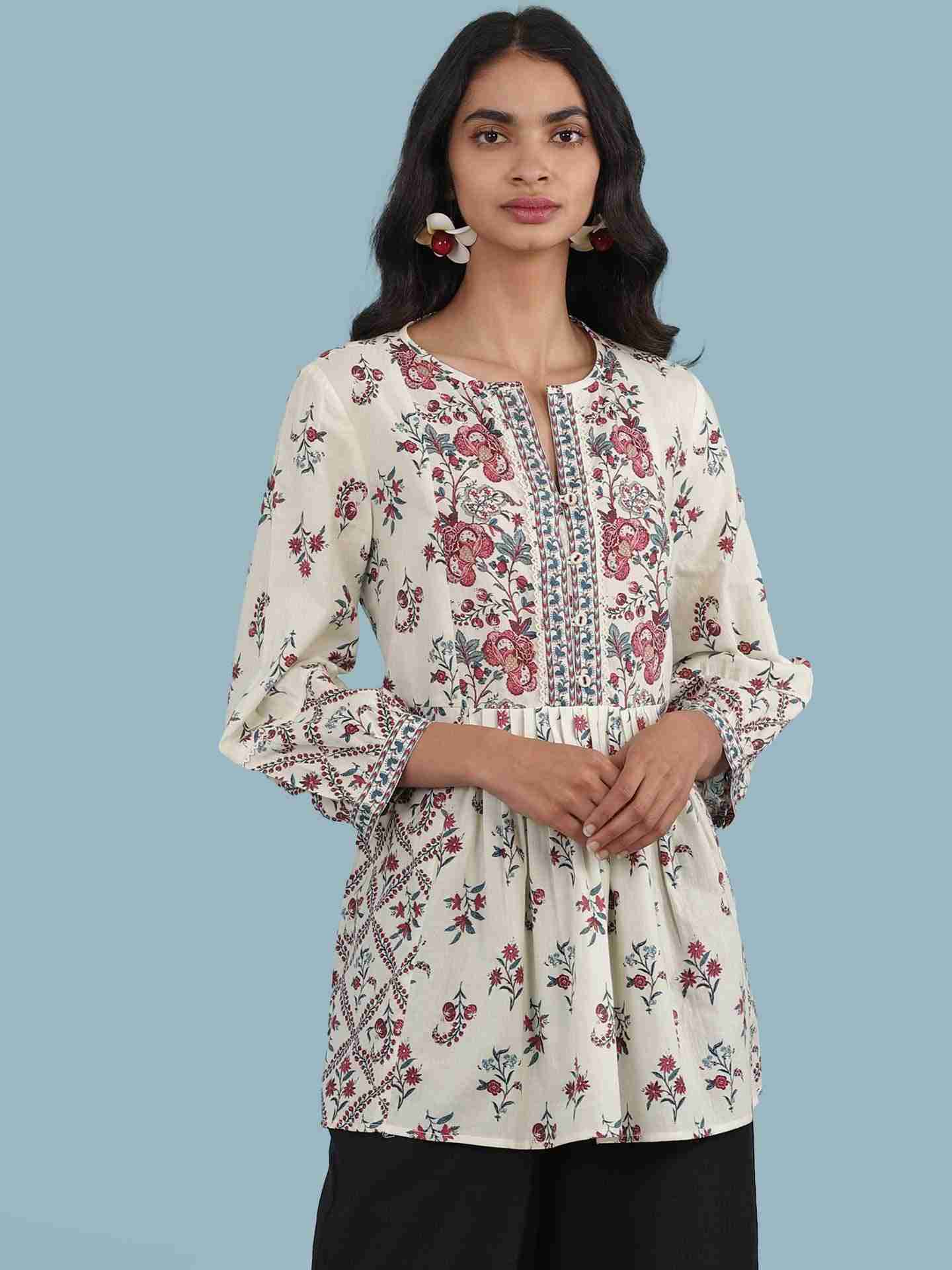 Ecru Amoli Kurti