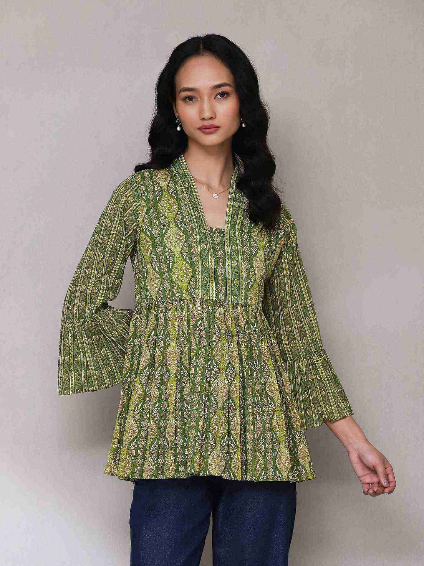 Green Areej Kurti