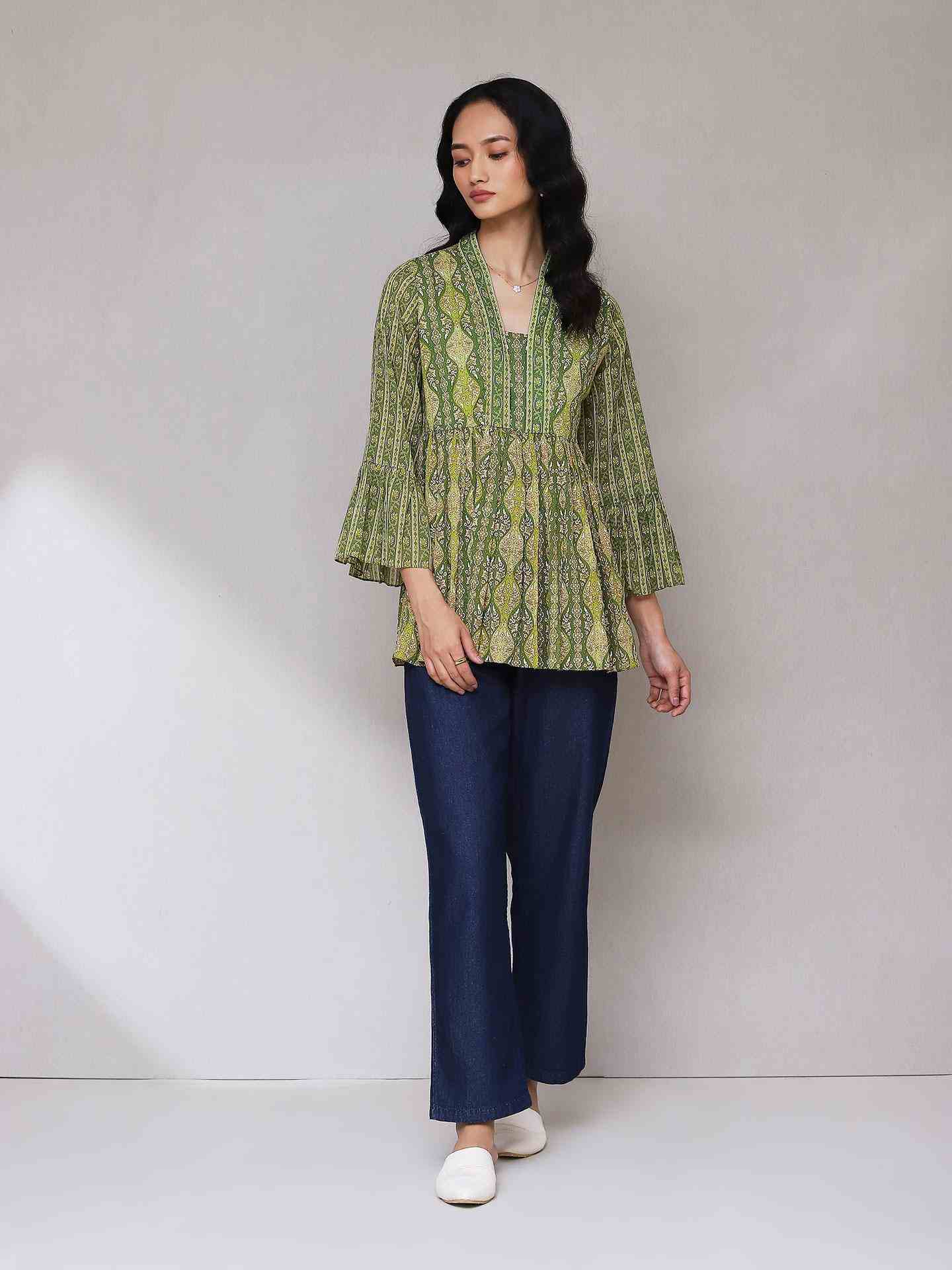 Green Areej Kurti
