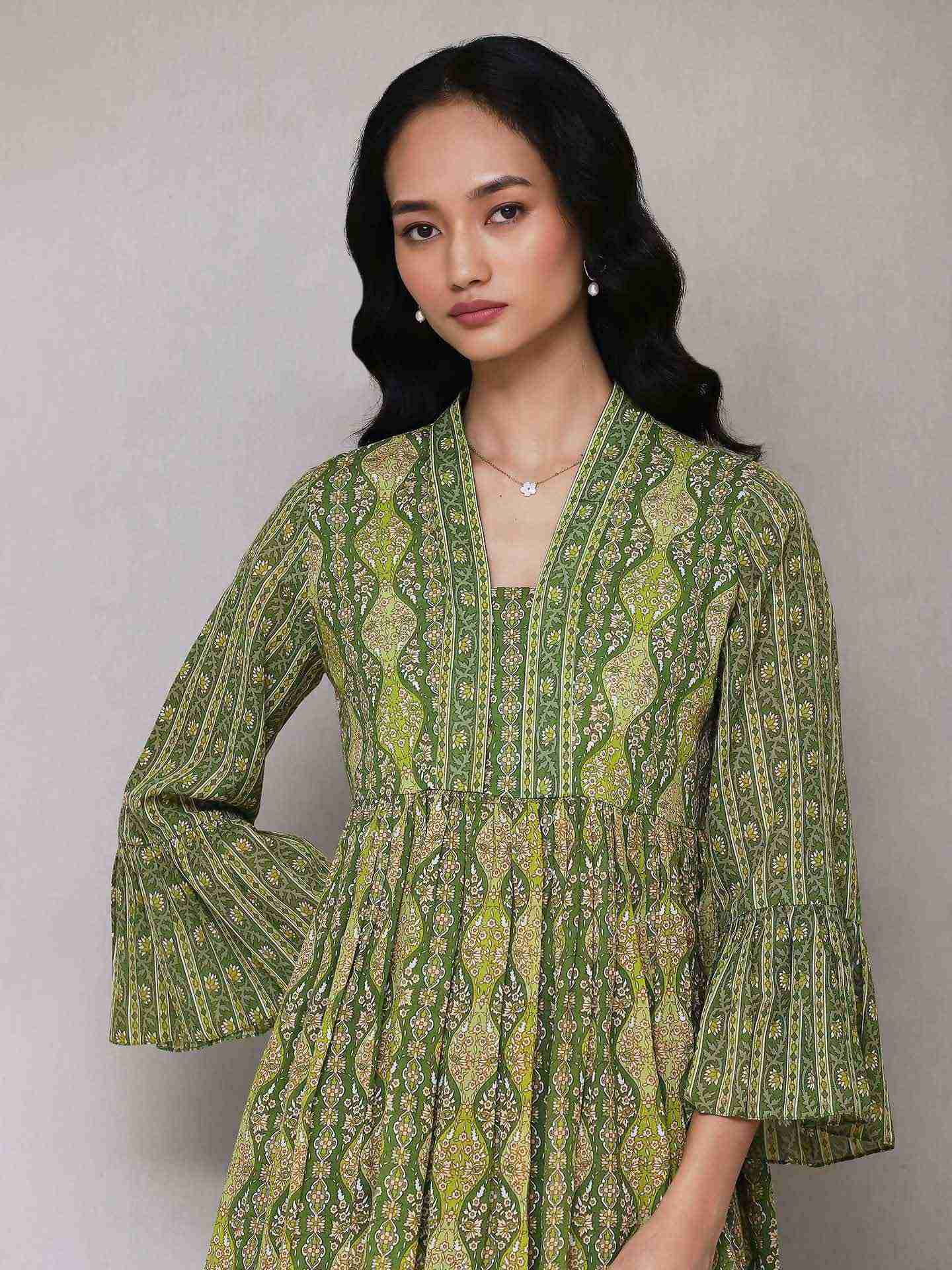 Green Areej Kurti