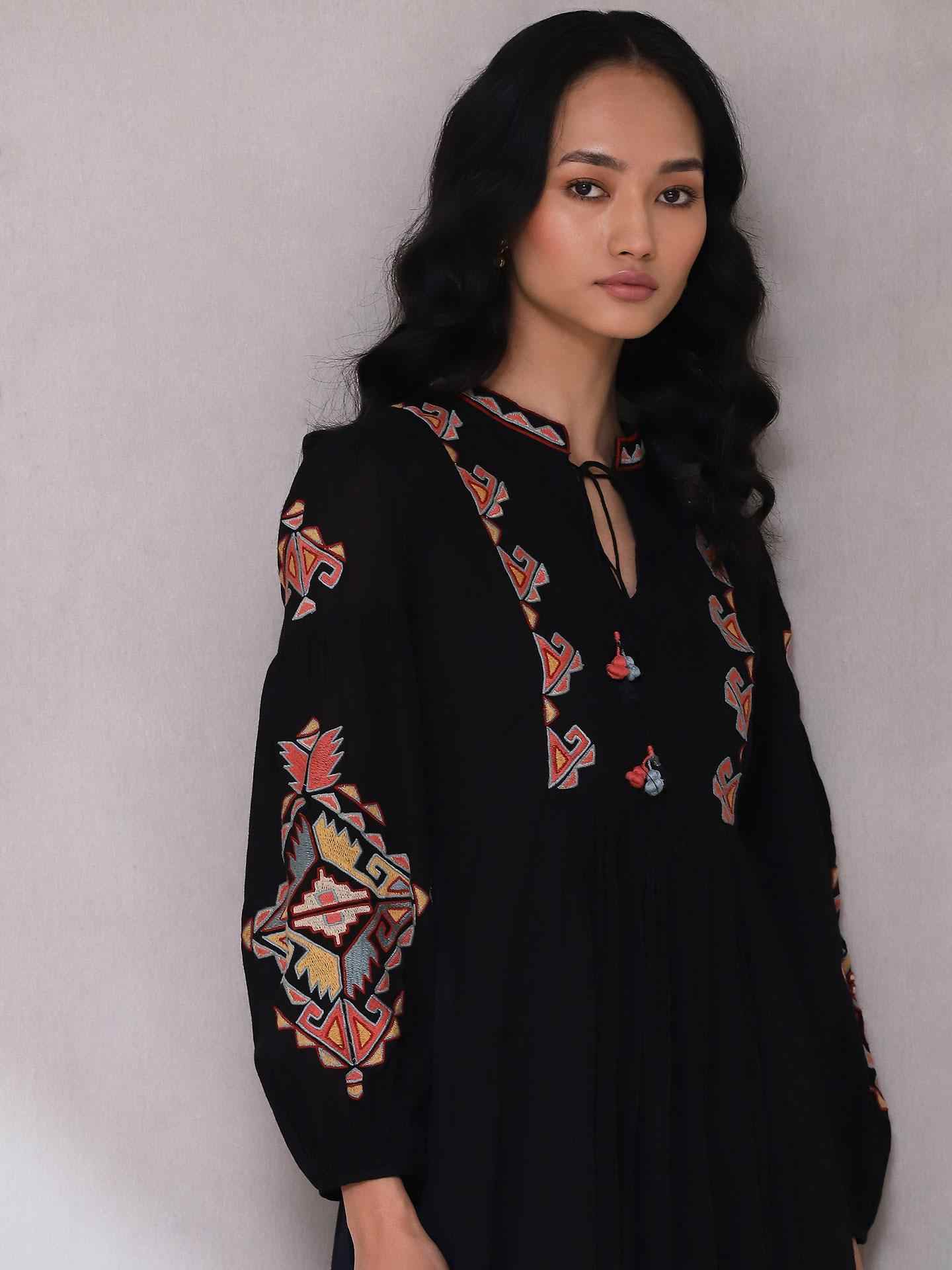 Black Zest Solid Long Dress