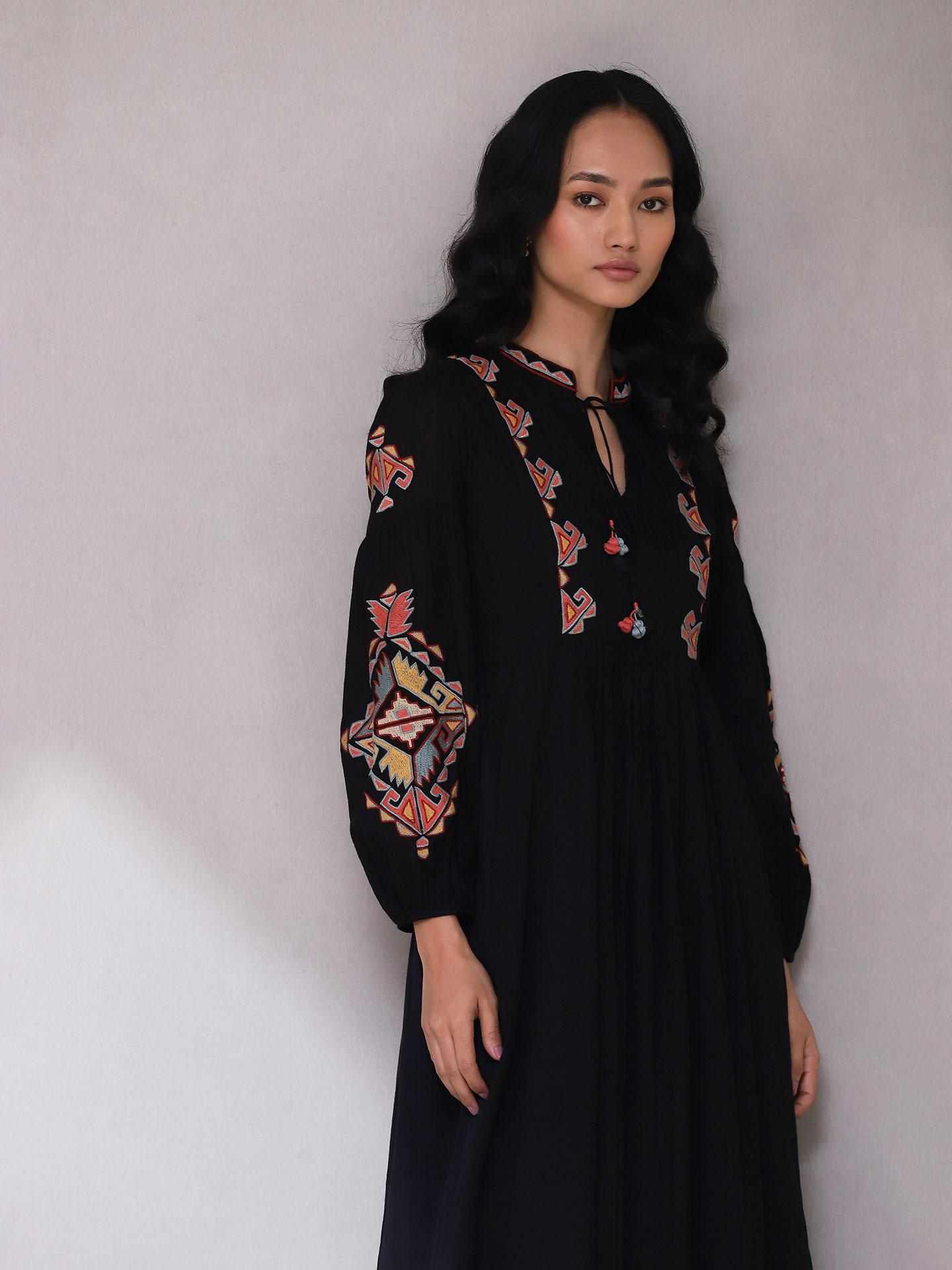 Black Zest Solid Long Dress