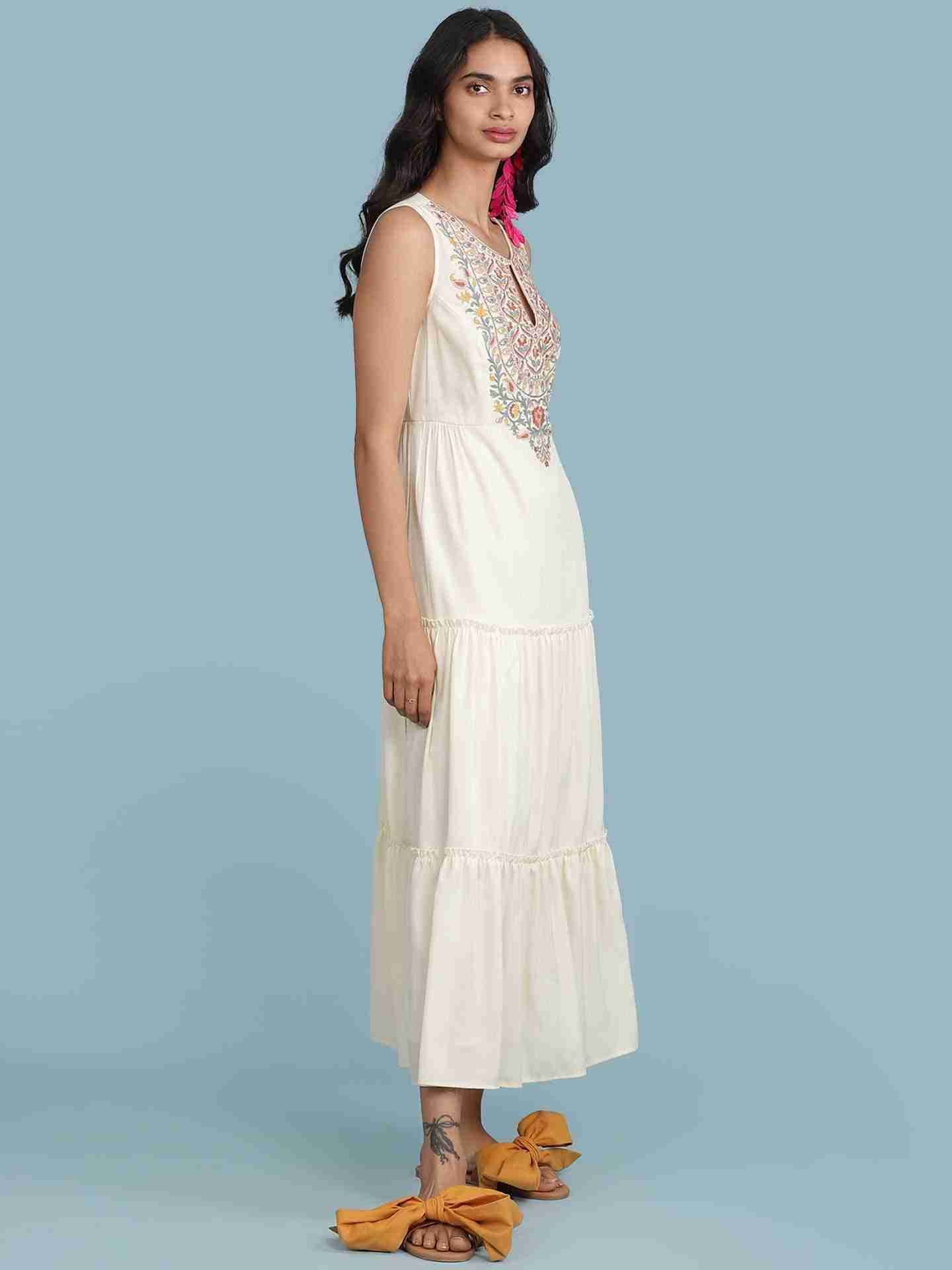 Off White Amoli Solid Long Dress