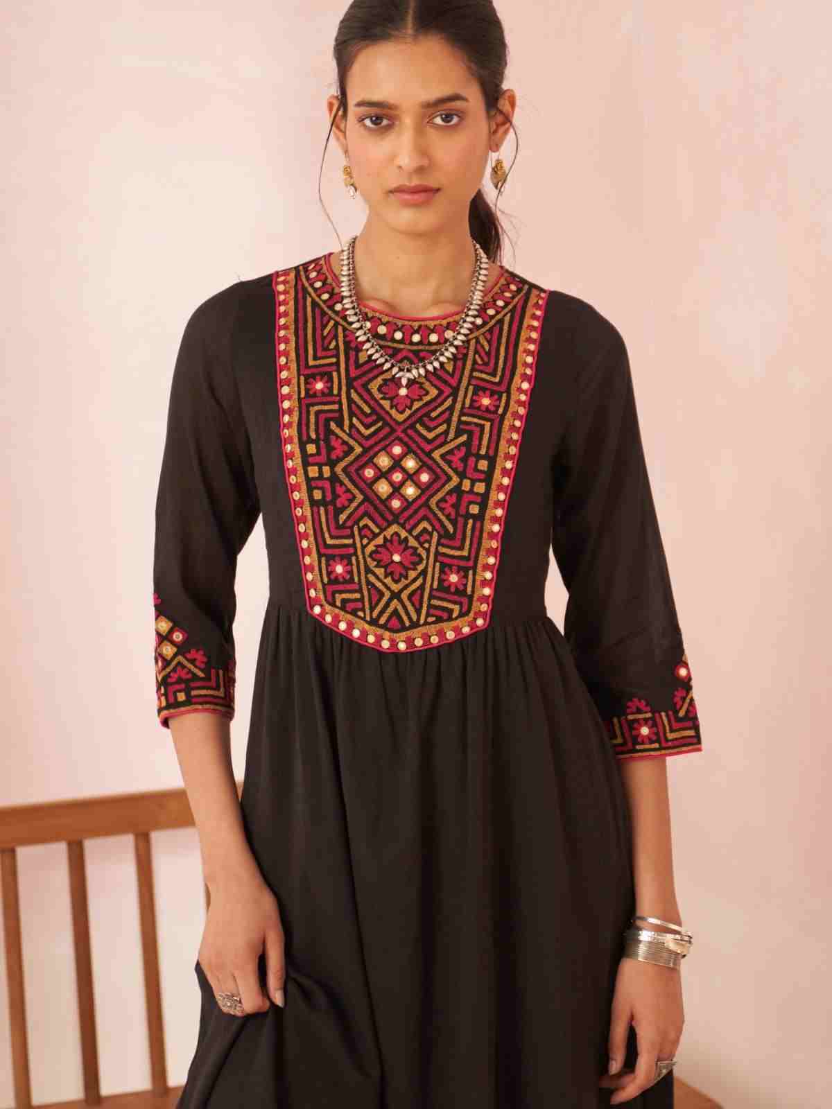 Black Aboli Solid Long Dress