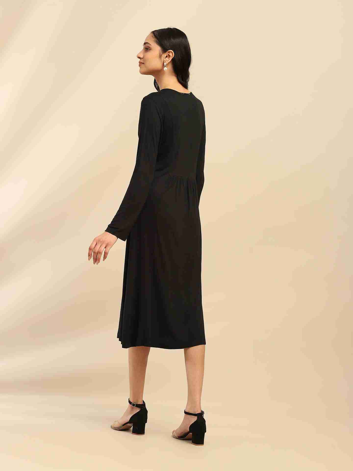 Black Naya Shift Dress