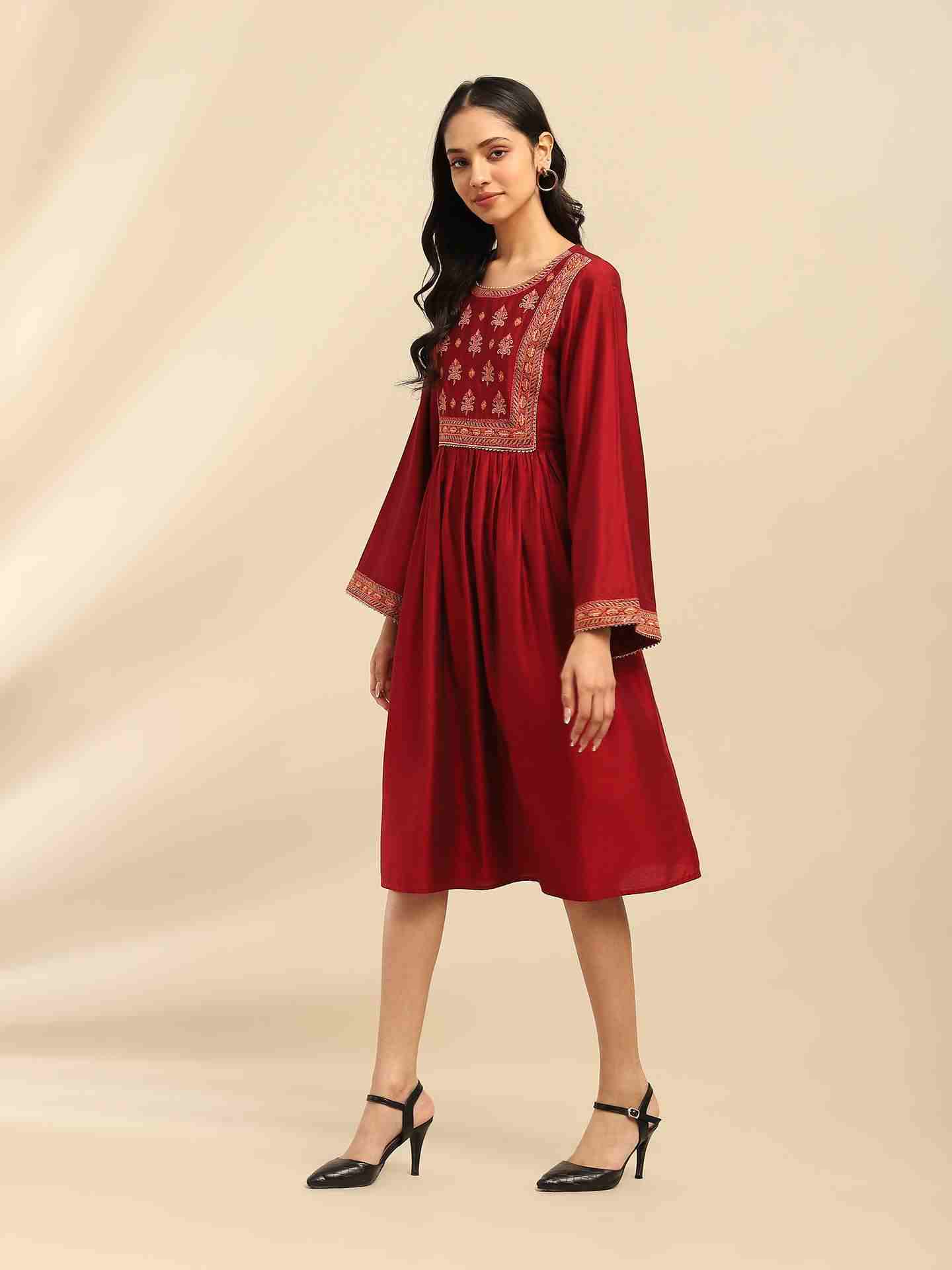 Red Scarlette Midi Dress