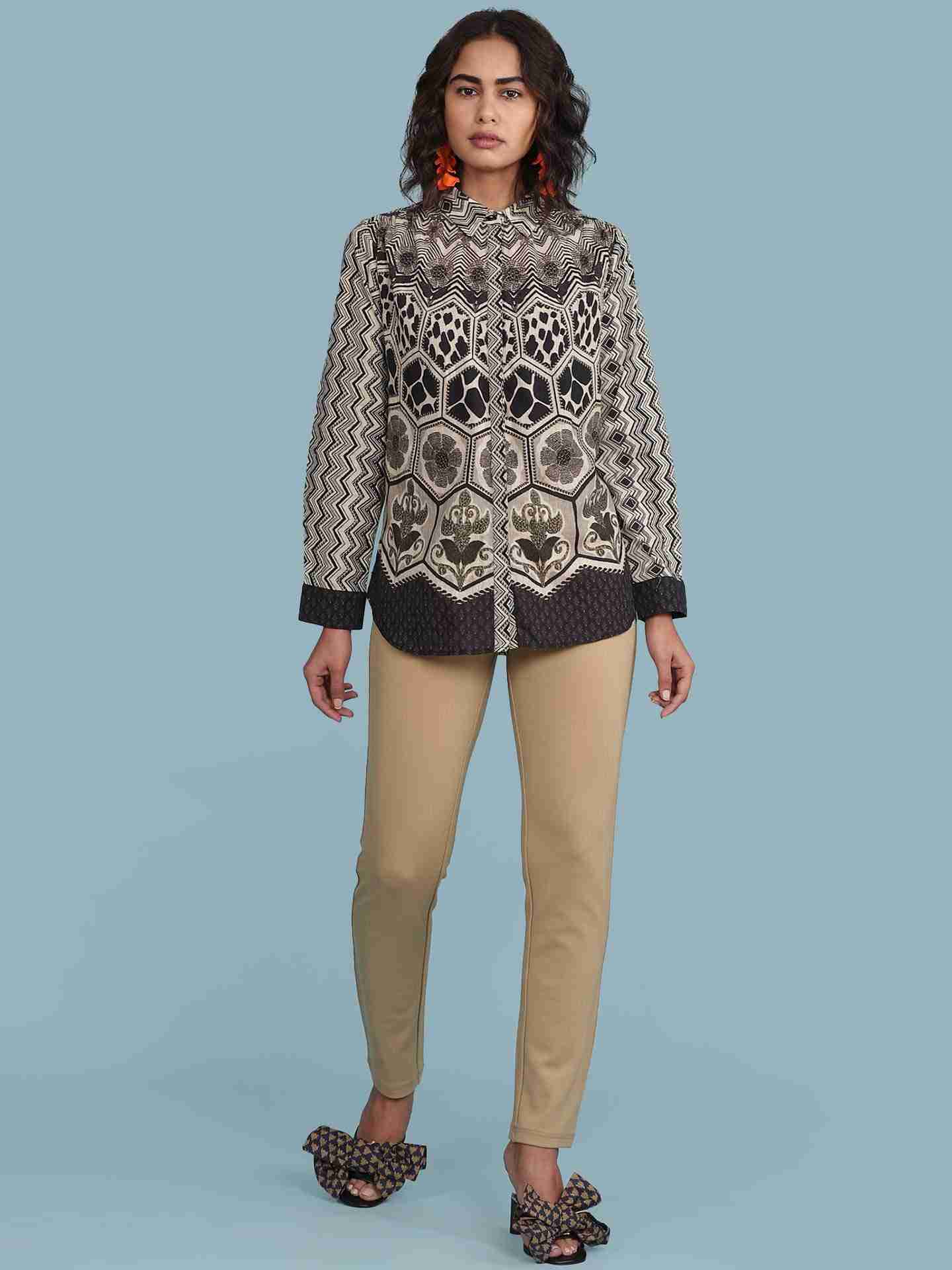 Beige Solid Jeggings