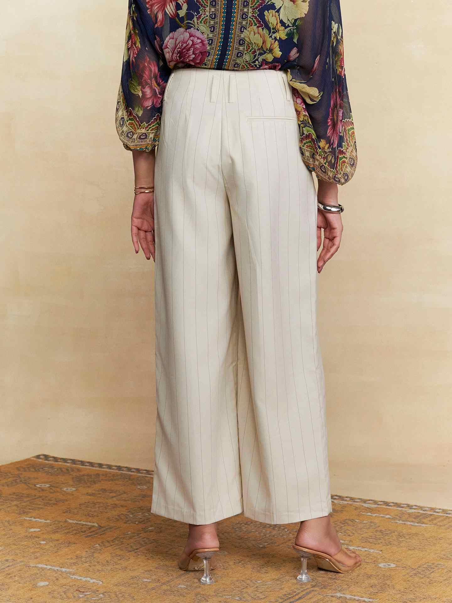 Off White Wide Leg Pant