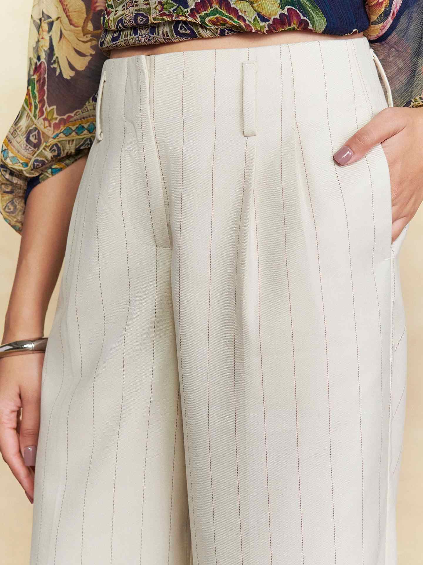 Off White Wide Leg Pant