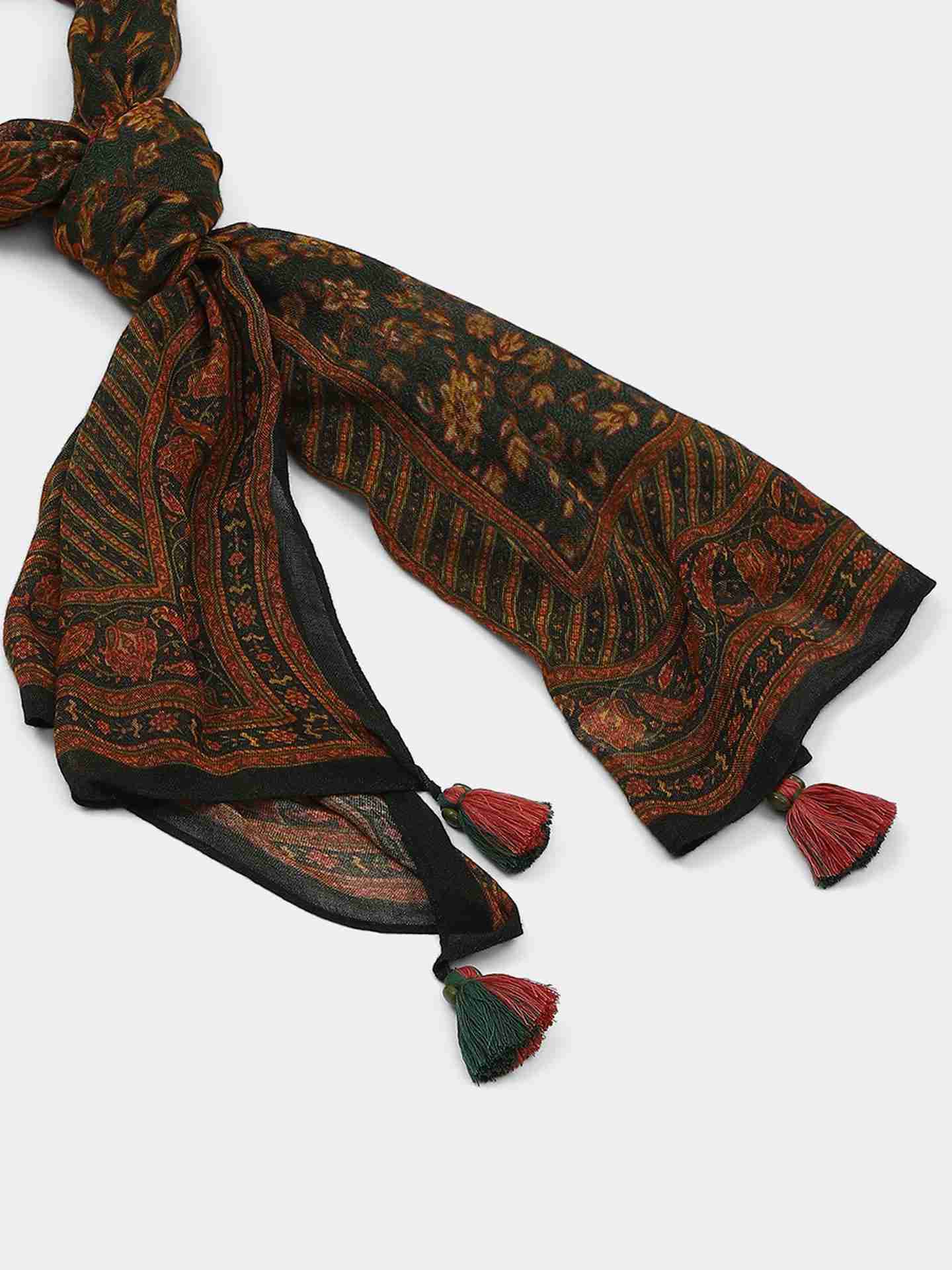 Green Jahanasib Long Scarf