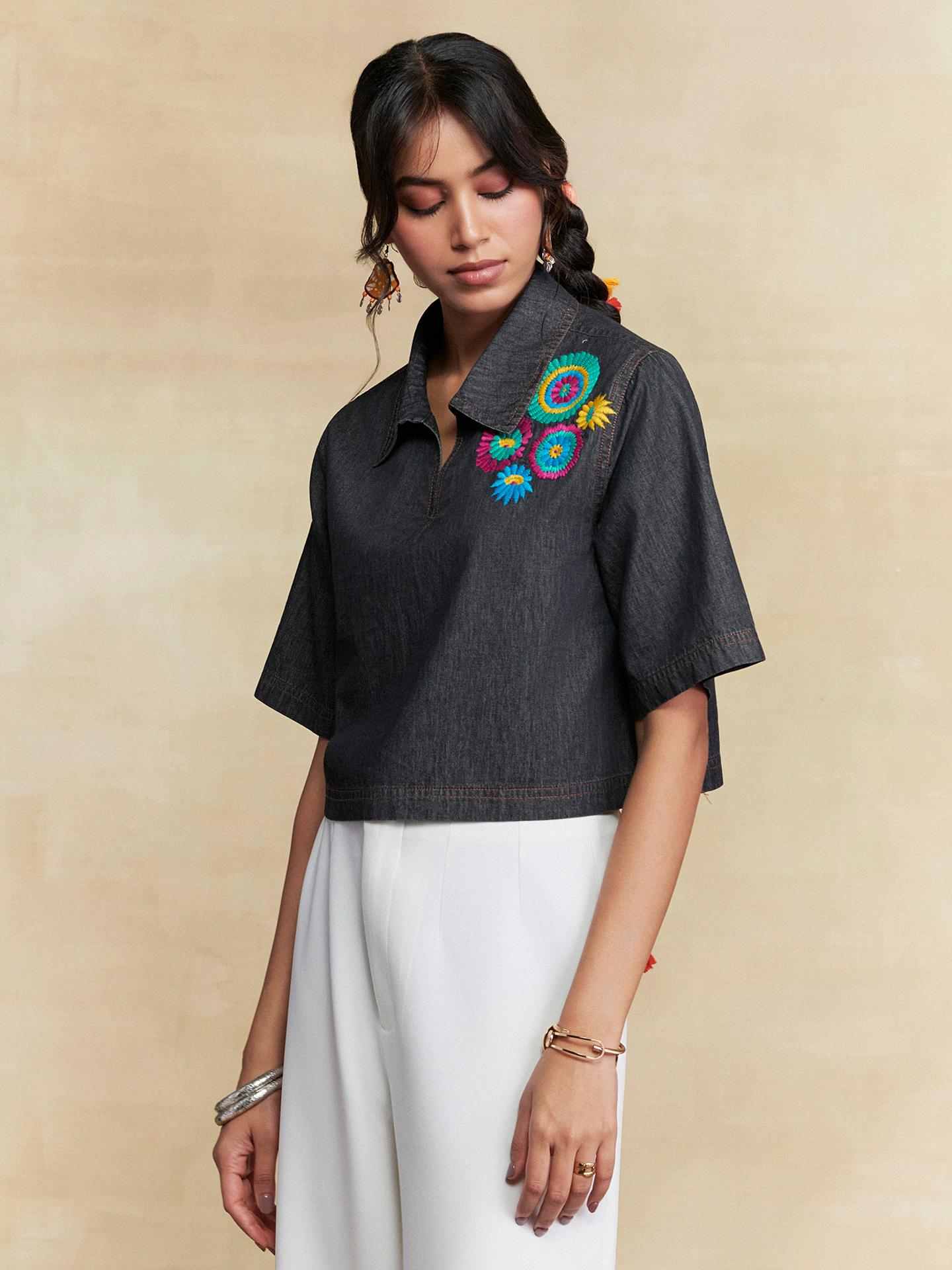 Black Ridhi Solid Short Top