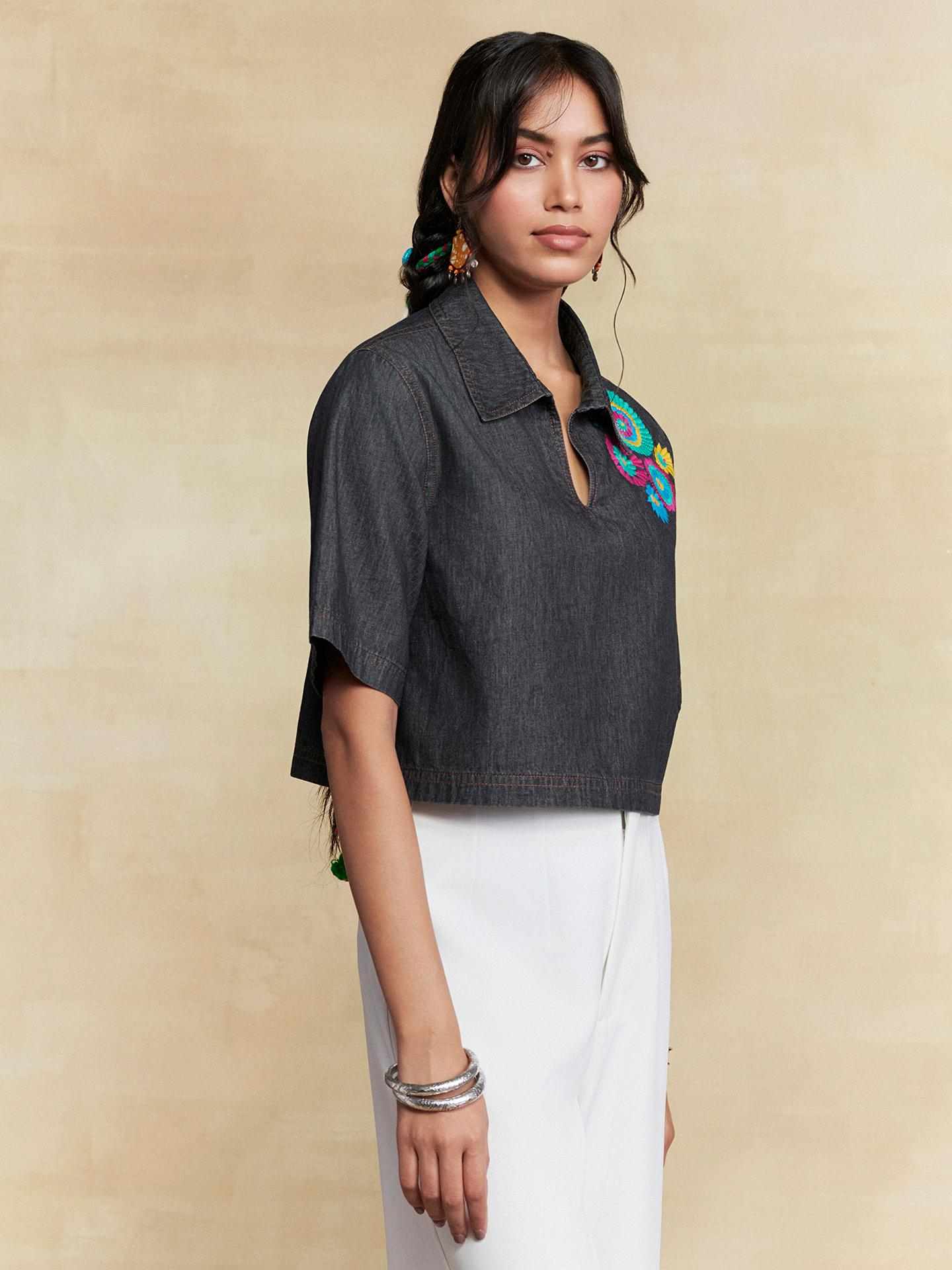 Black Ridhi Solid Short Top