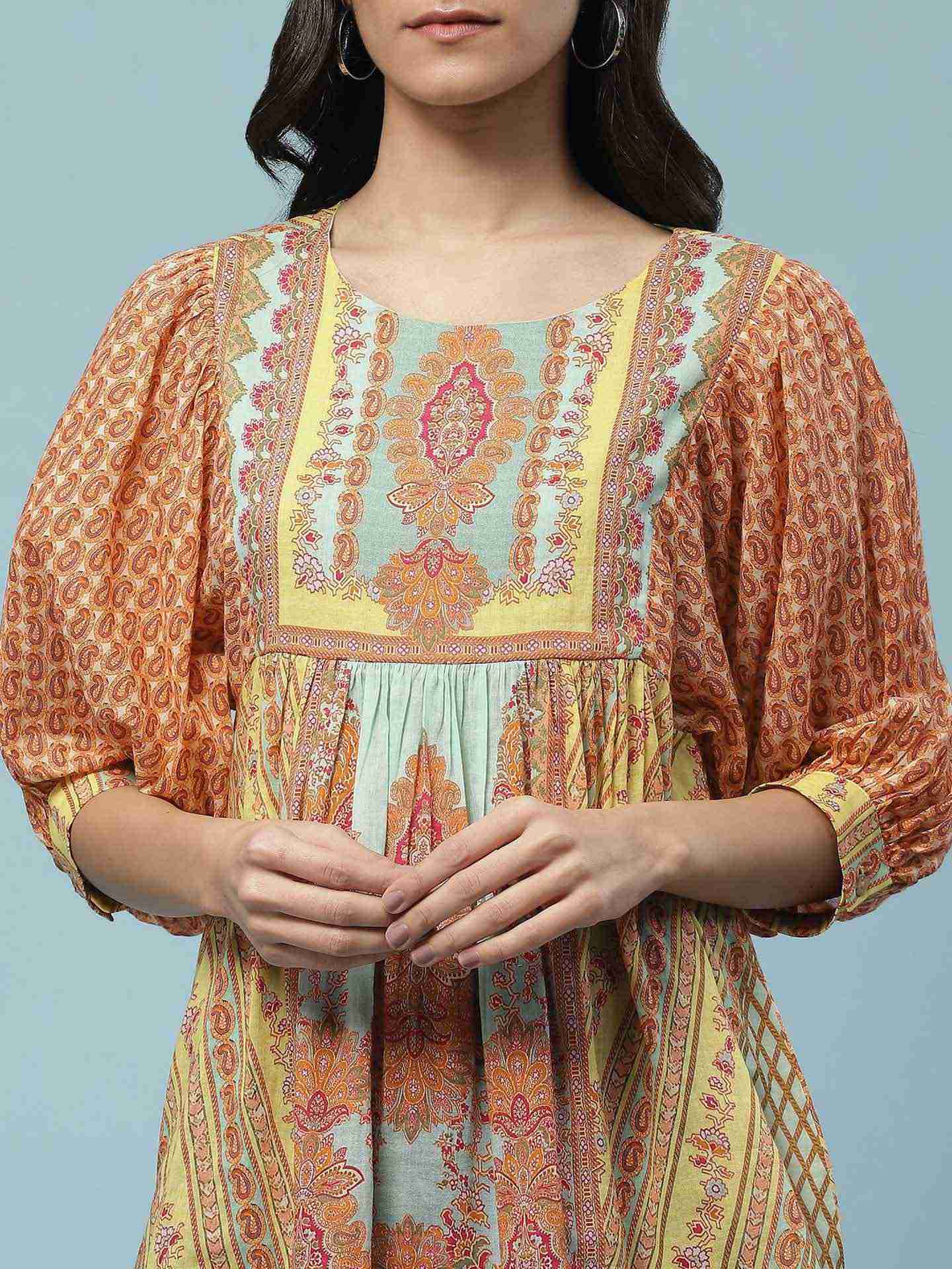 Turq Viti Tiered Top