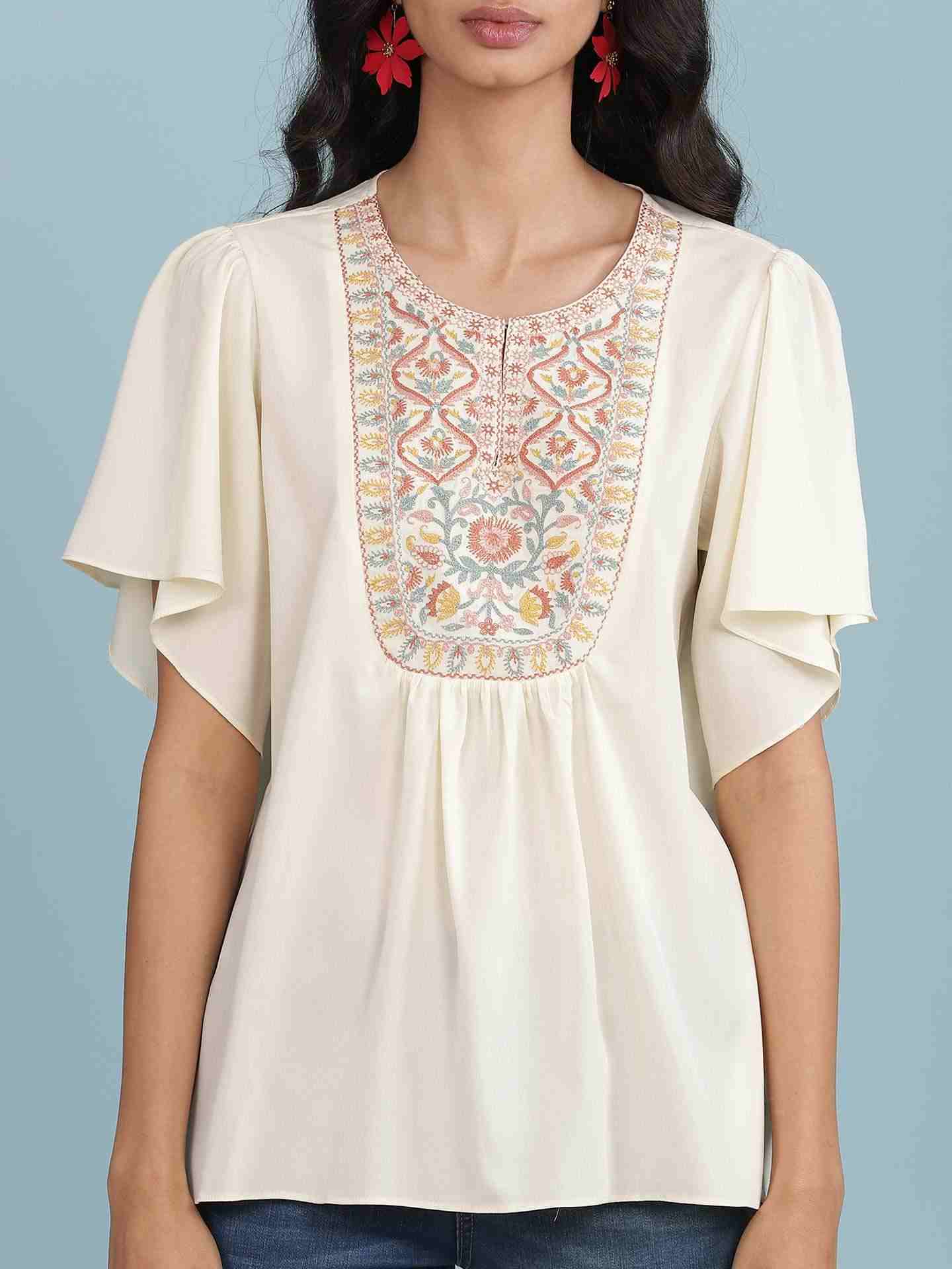 Off White Amoli Solid Top