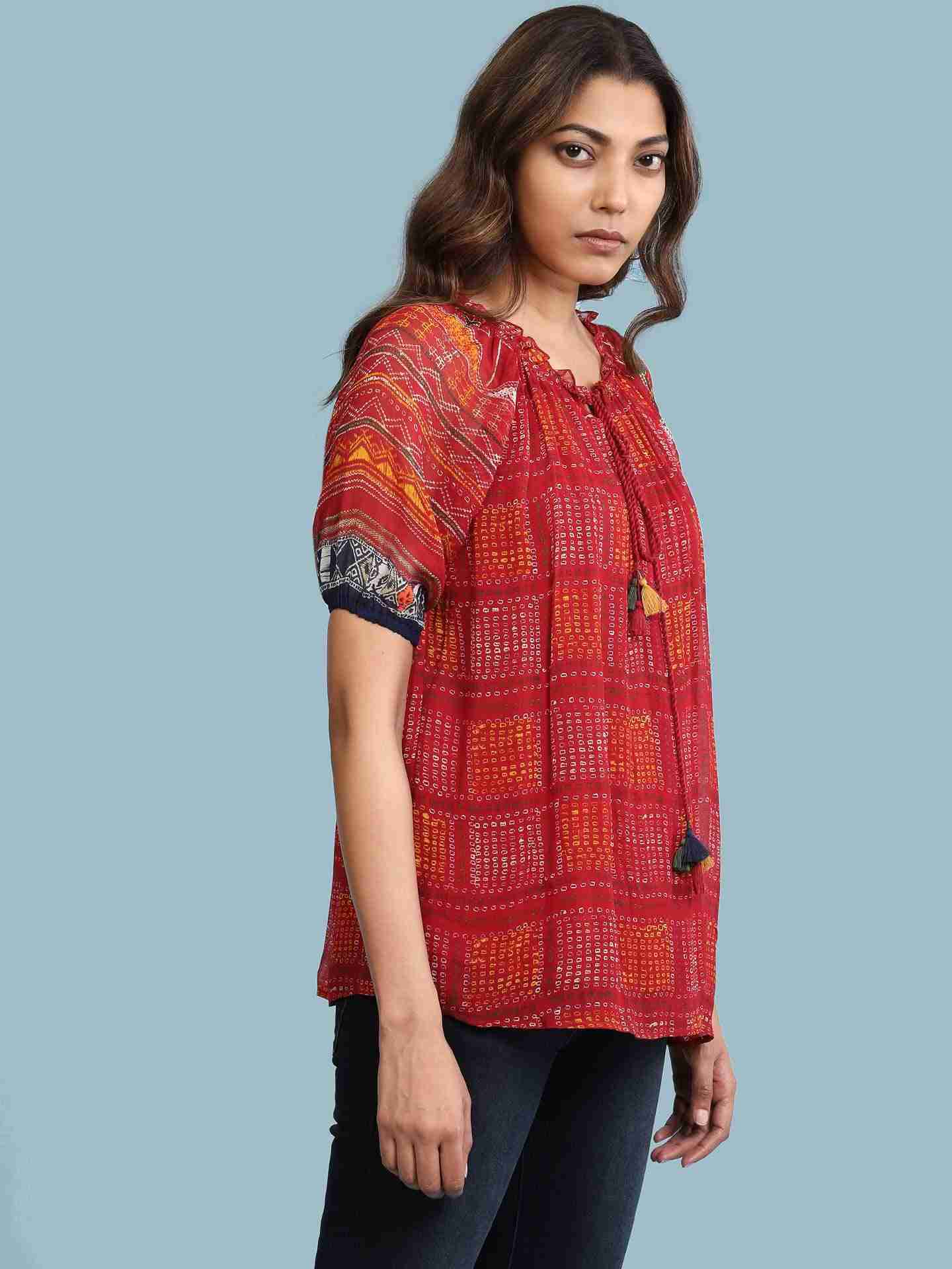Red Bahulika Top