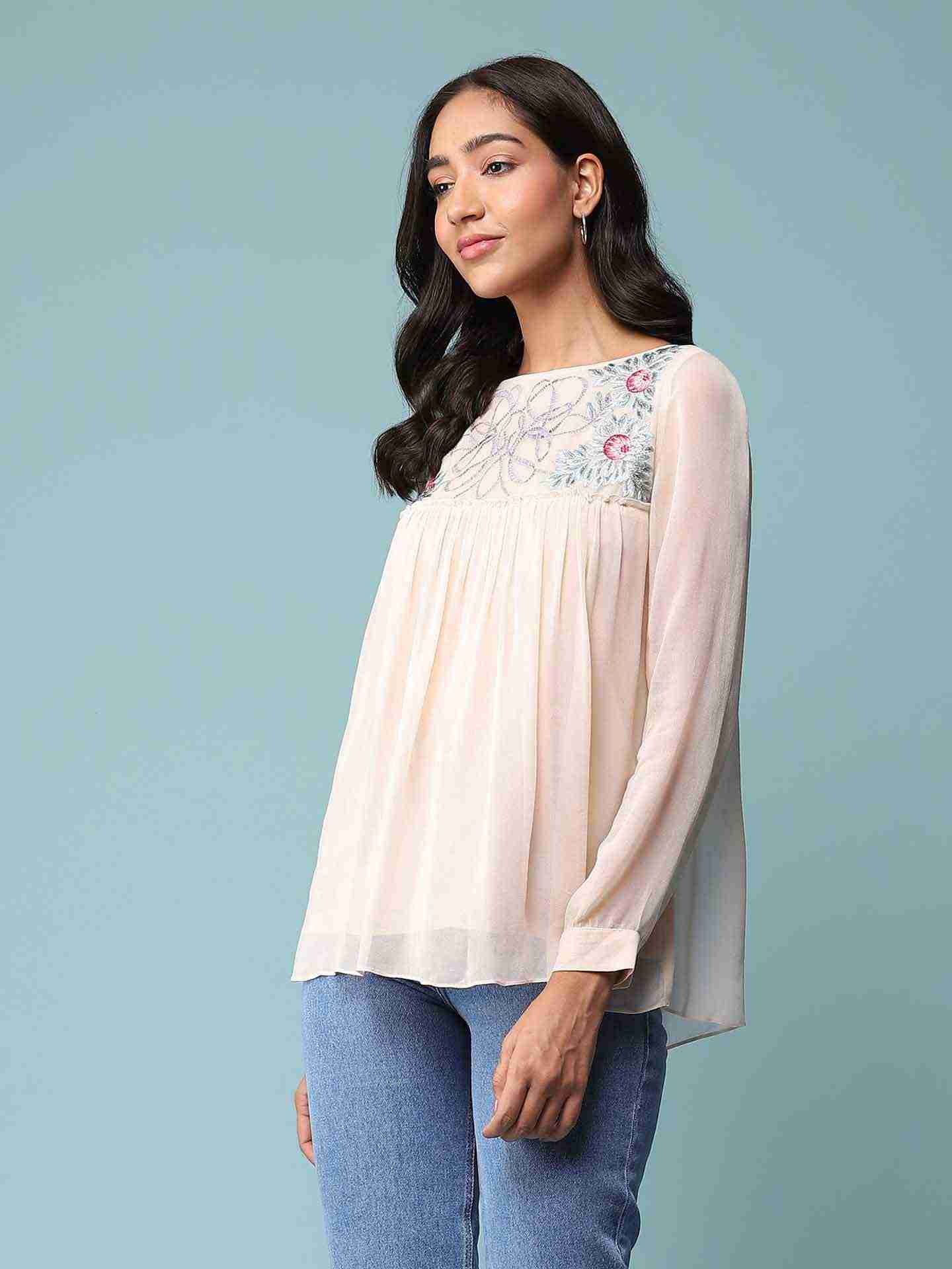 Ivory Ivy Kurti