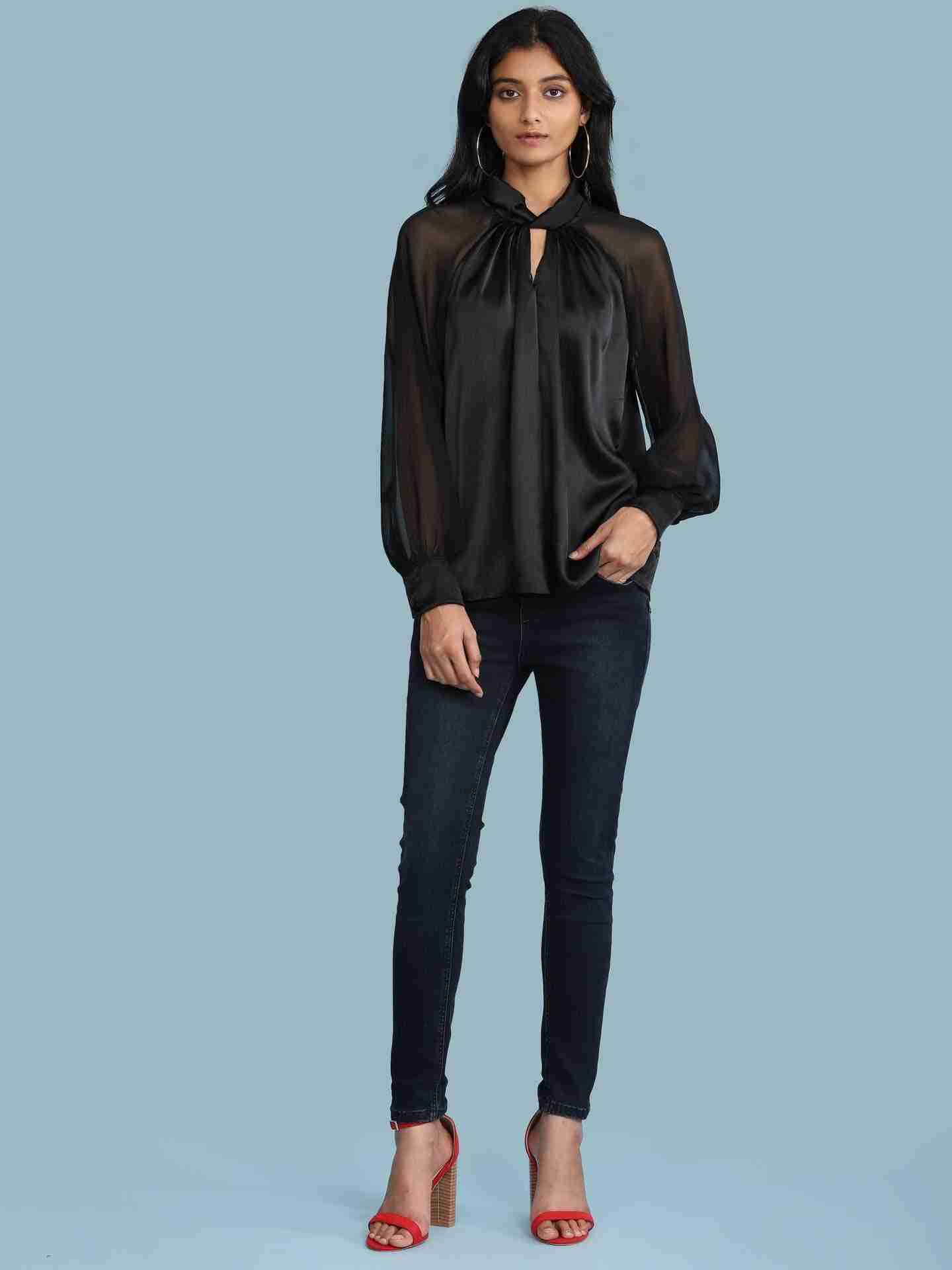 Black Abstract Solid Top