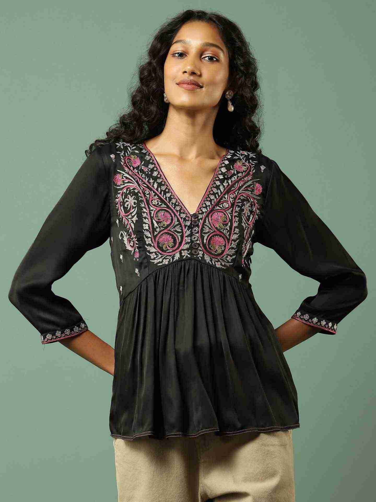 Black Solid Tiered Top