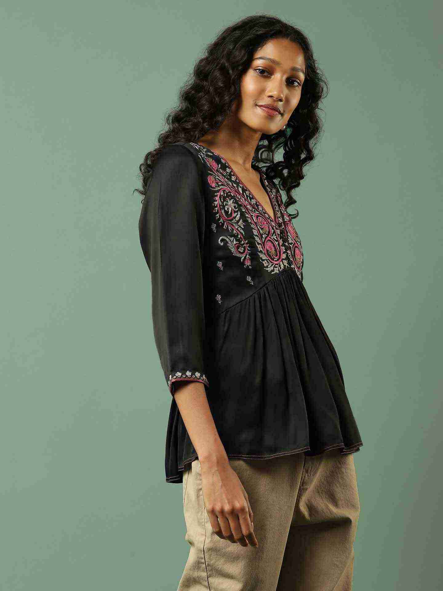 Black Solid Tiered Top