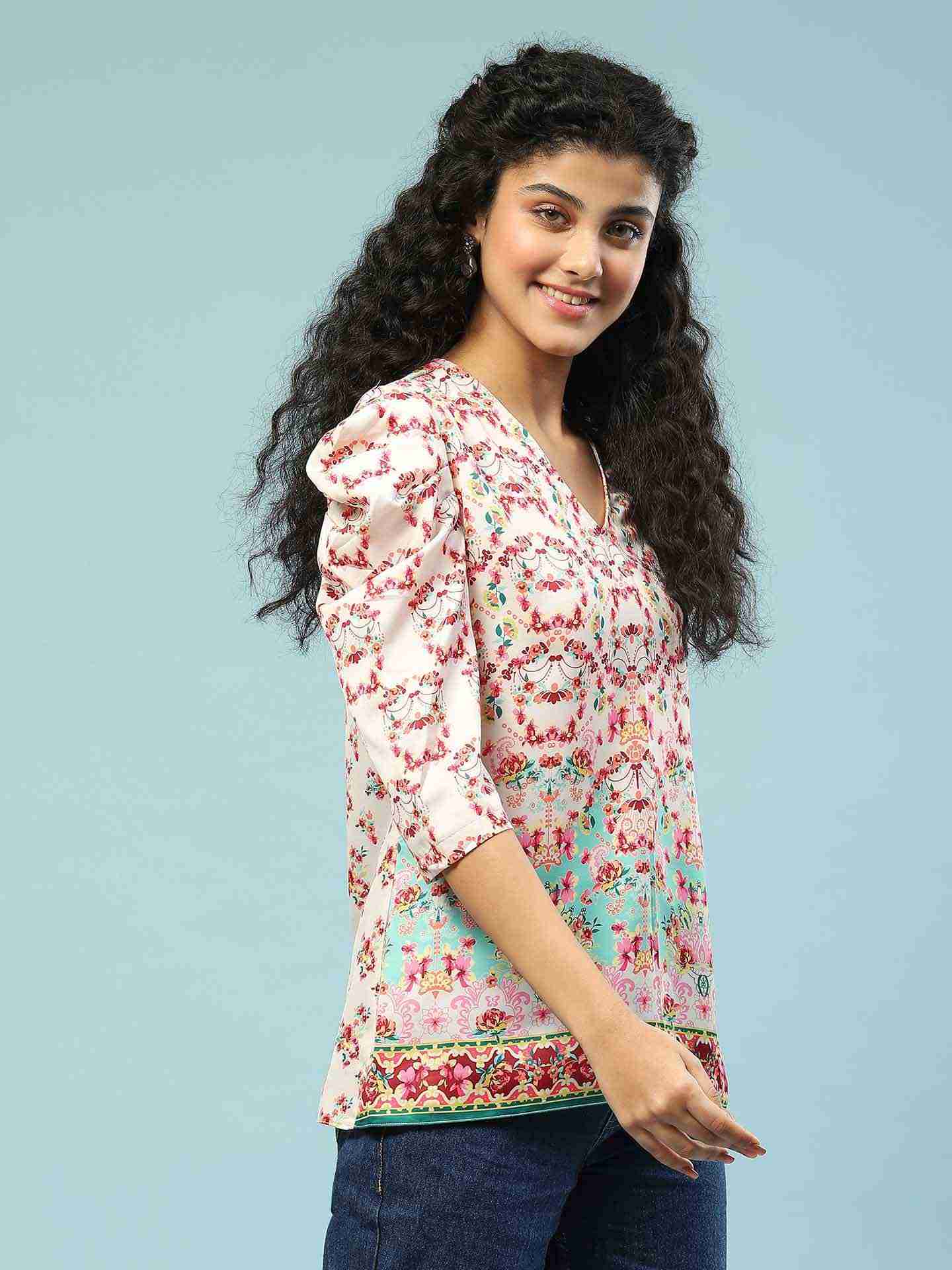 Ecru Yuvaan Top