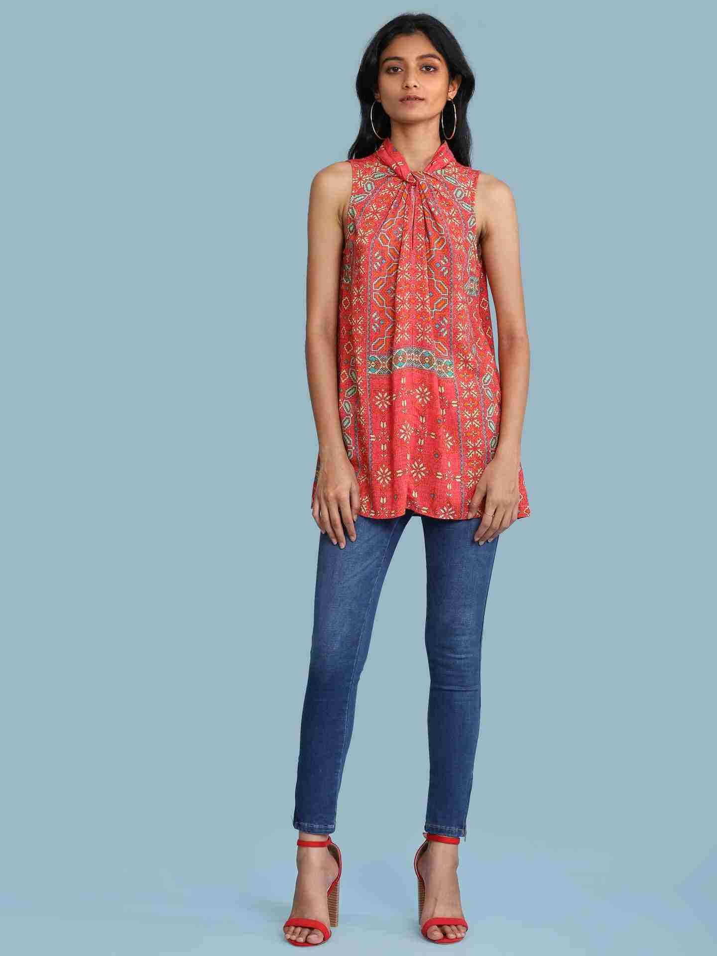 Red Ramosa Top