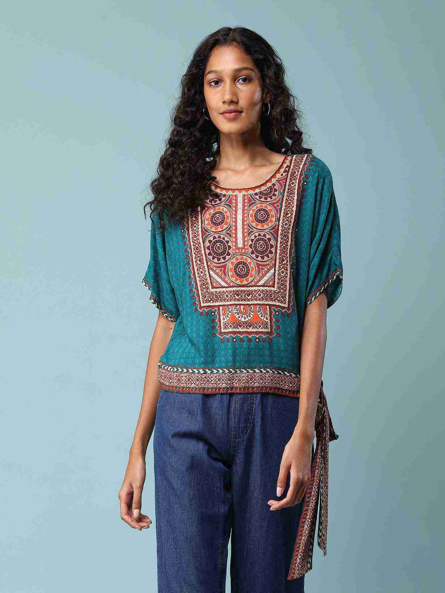 Teal Nitya Crop Top
