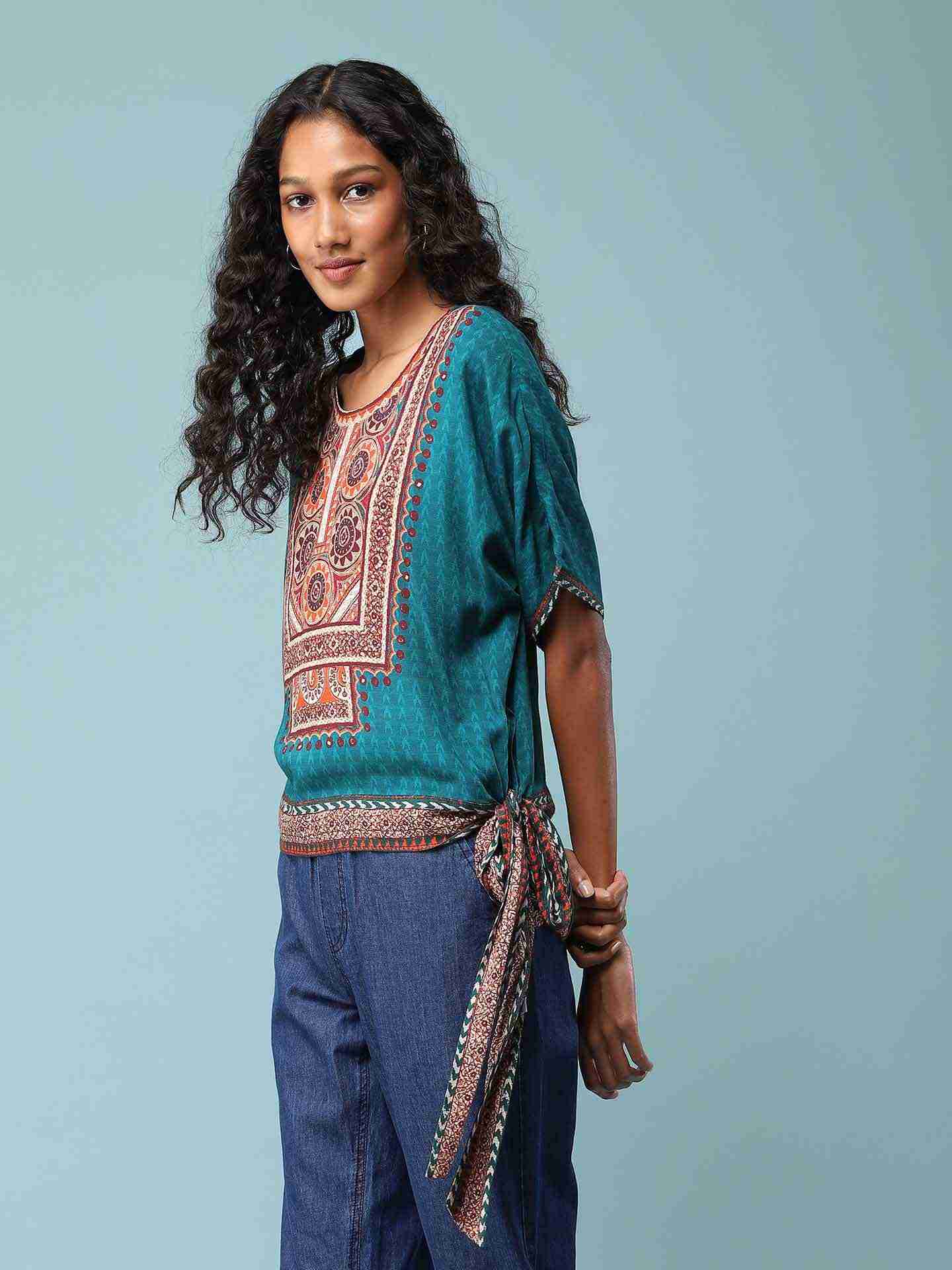 Teal Nitya Crop Top