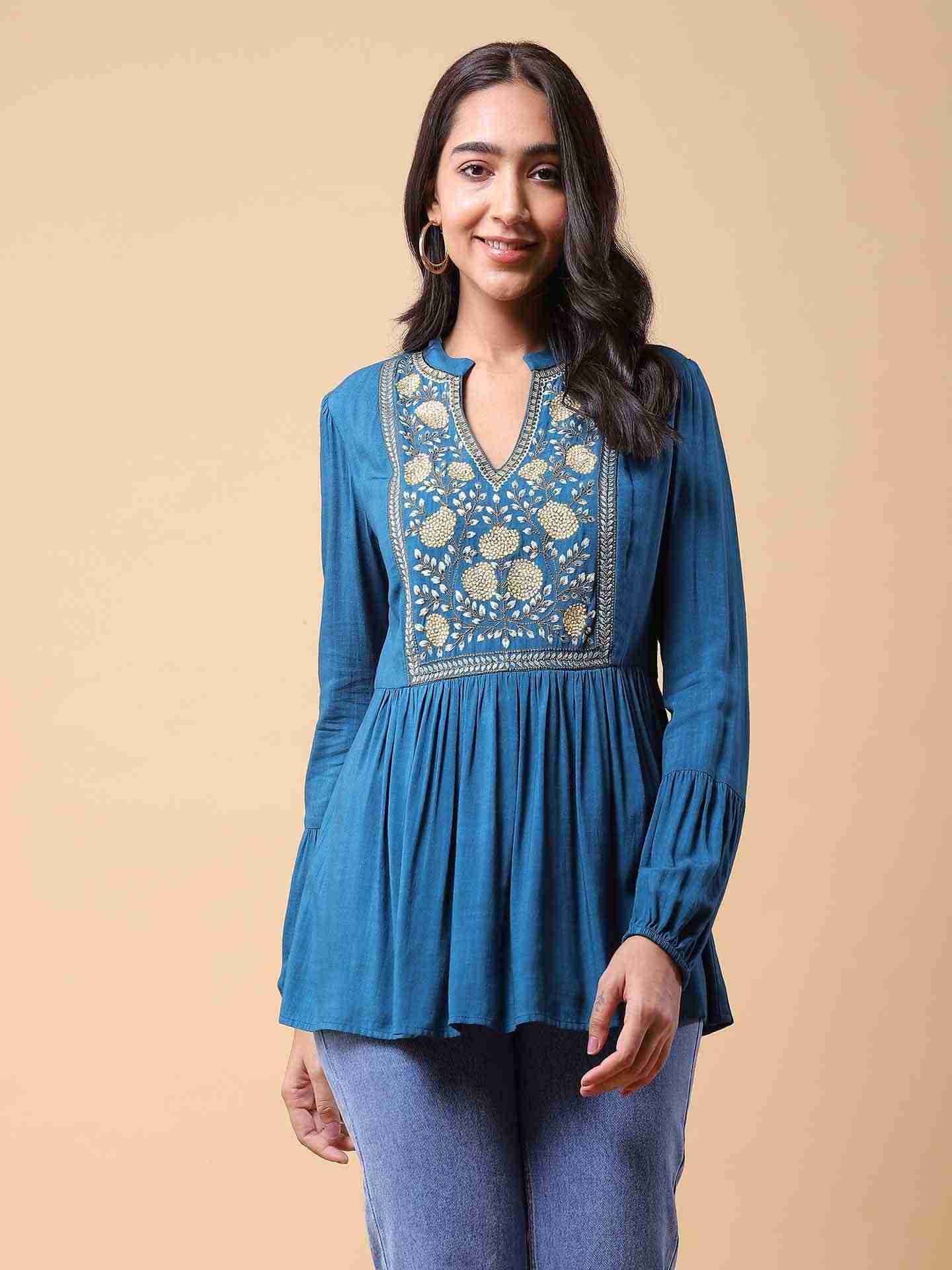 Teal Diana Kurti