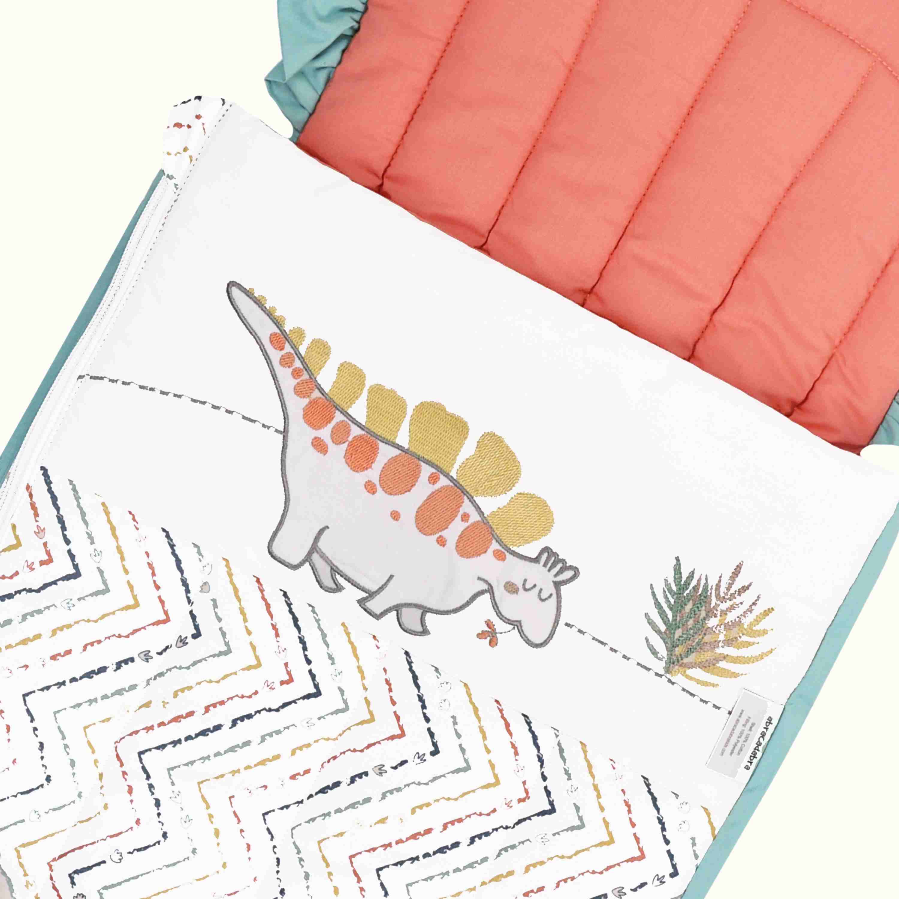https://cdn.fynd.com/v2/falling-surf-7c8bb8/fyprod/wrkr/products/pictures/item/free/original/abracadabra/ABRA2032/3/AuSEj3VLys-493659189-04.jpg