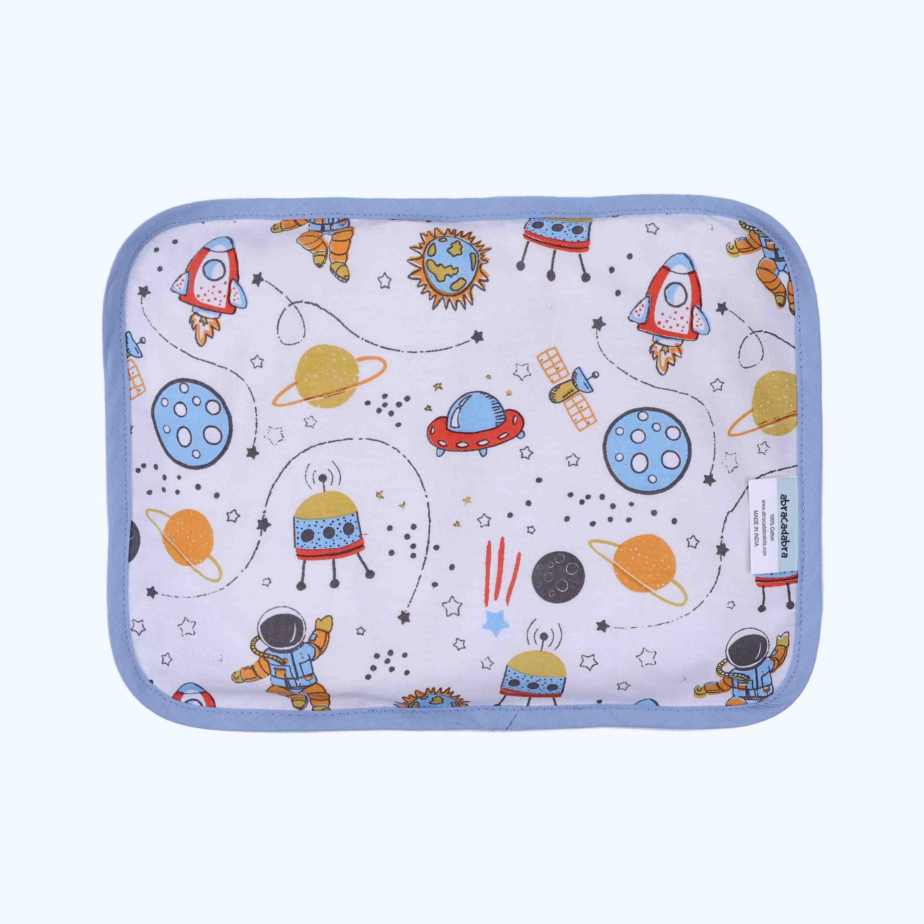 https://cdn.fynd.com/v2/falling-surf-7c8bb8/fyprod/wrkr/products/pictures/item/free/original/abracadabra/ABRA2036/3/jq1VWaaWaA-493659193.jpg