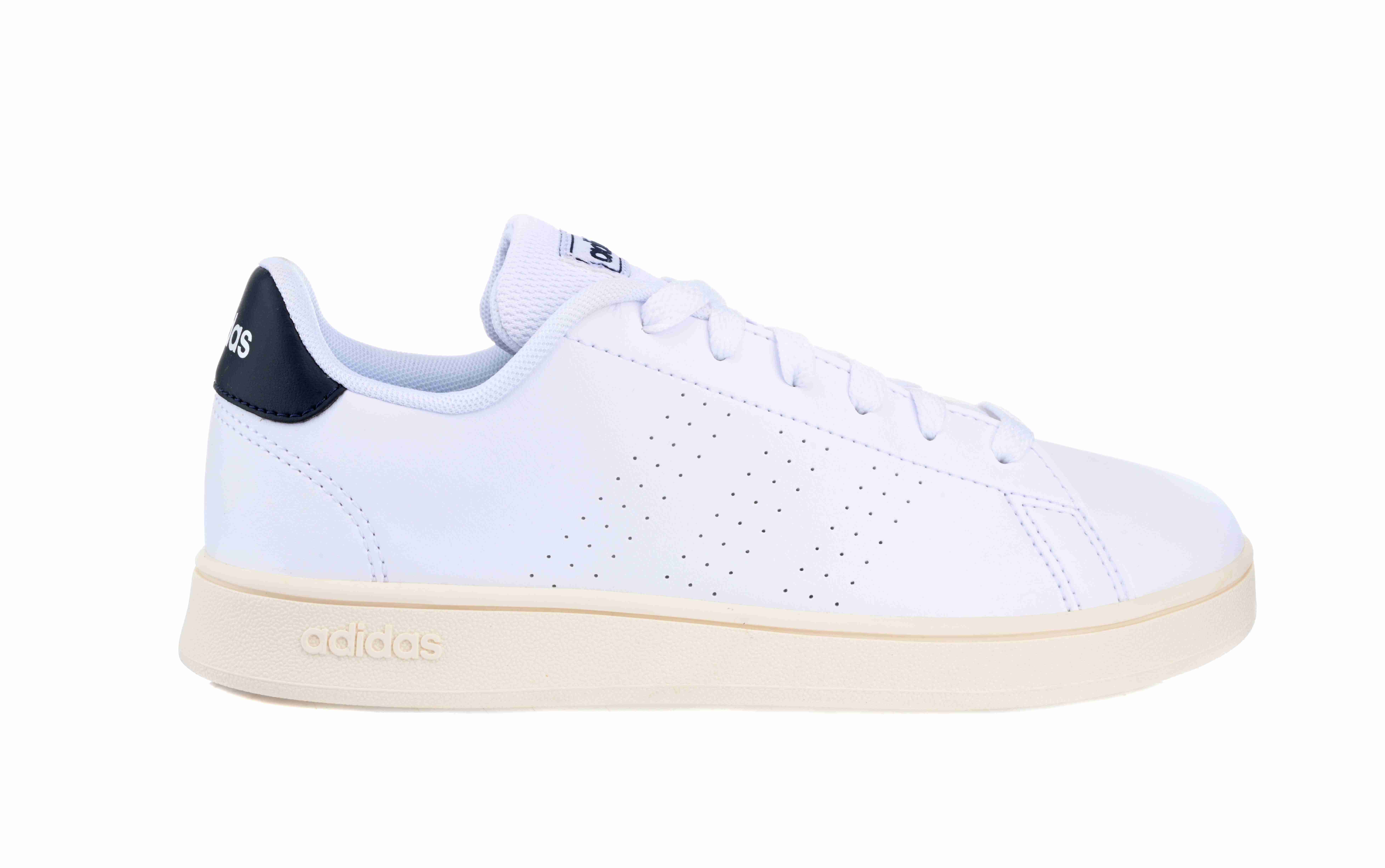 adidas kids Unisex SHOES Active-Pack of 1-White