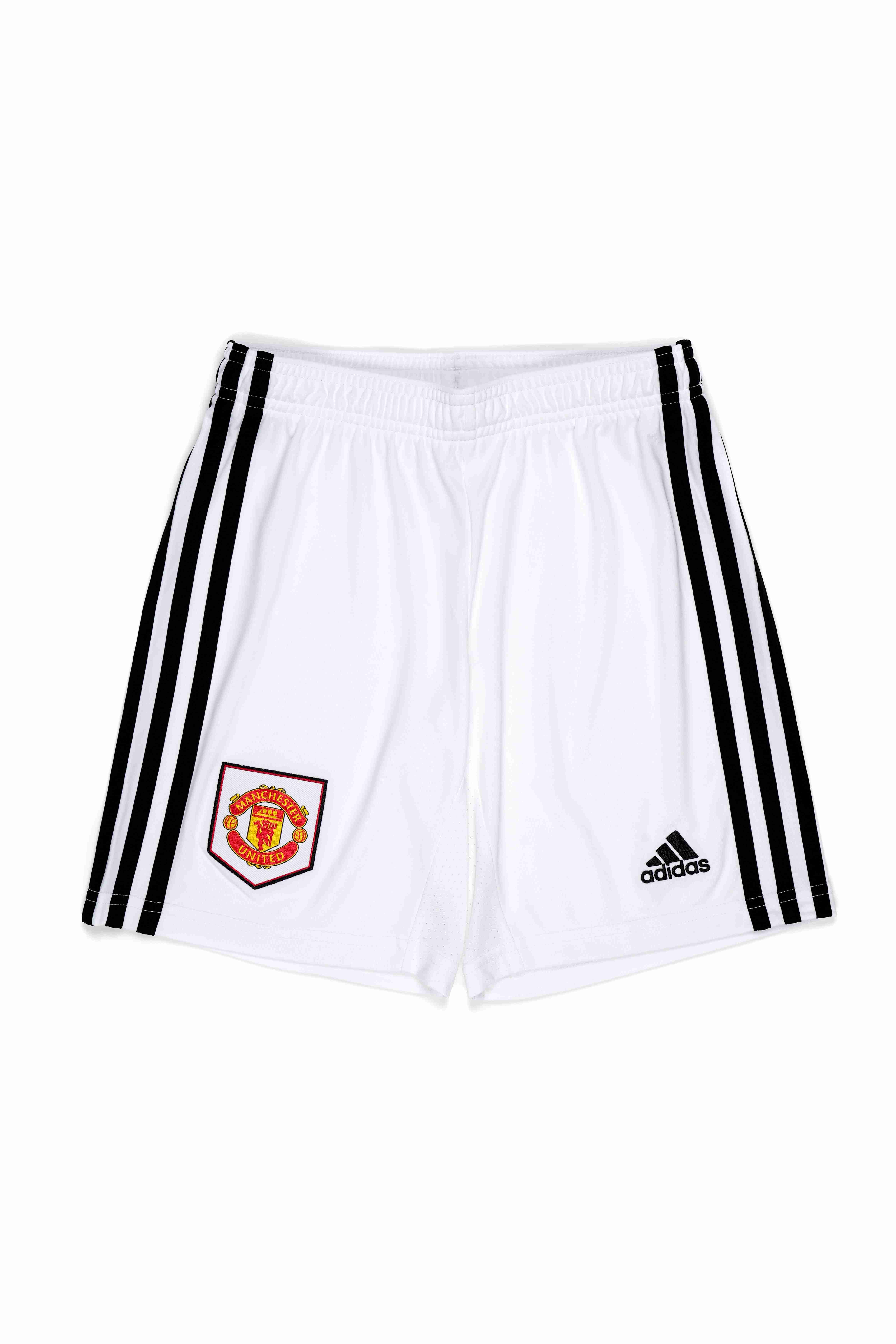 https://cdn.fynd.com/v2/falling-surf-7c8bb8/fyprod/wrkr/products/pictures/item/free/original/adidas-kids/H64043/0/vboahMhNPC-410261220001_1.jpg