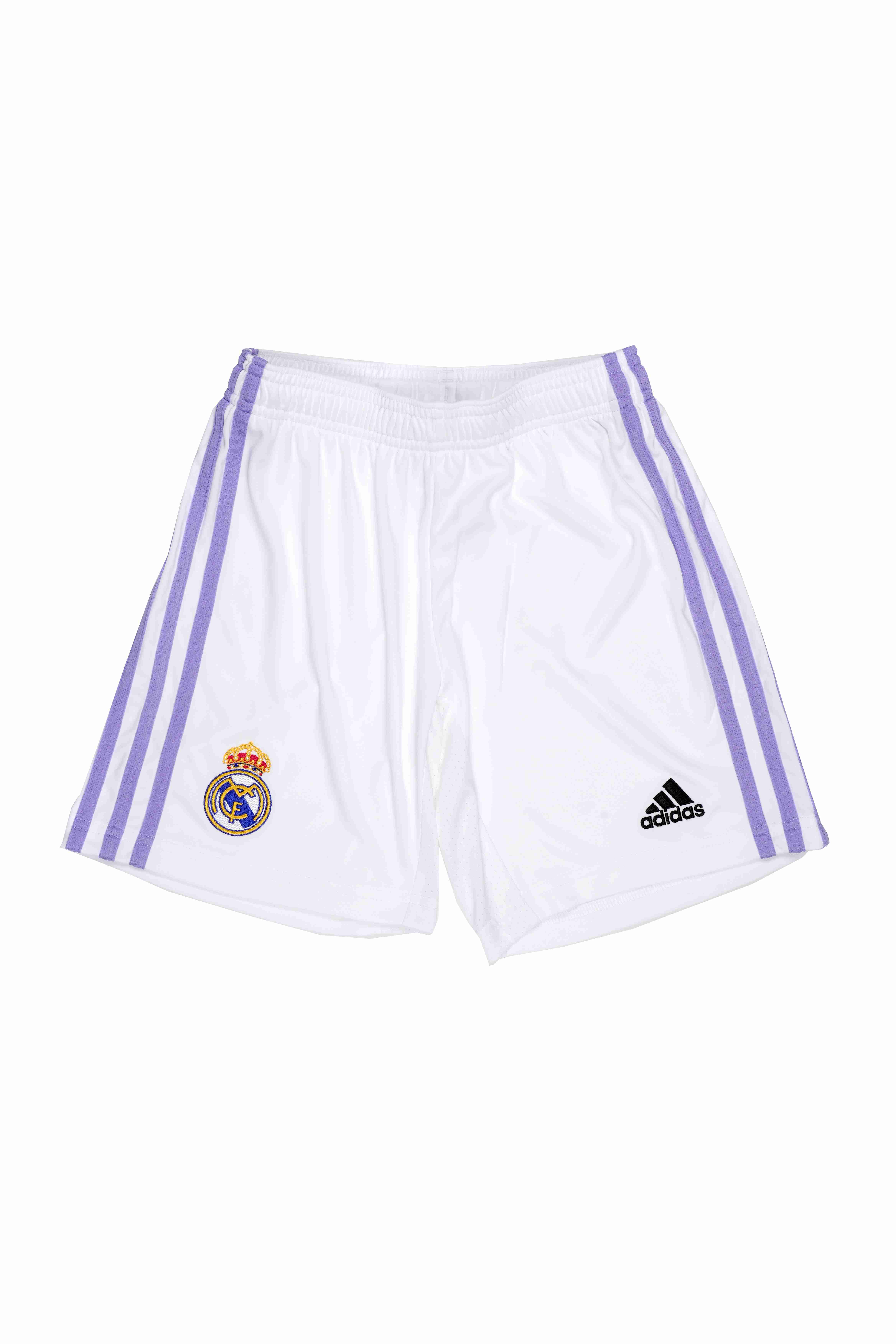 https://cdn.fynd.com/v2/falling-surf-7c8bb8/fyprod/wrkr/products/pictures/item/free/original/adidas-kids/HA2657/0/cEk-2HsHBv-410261234001_1.jpg