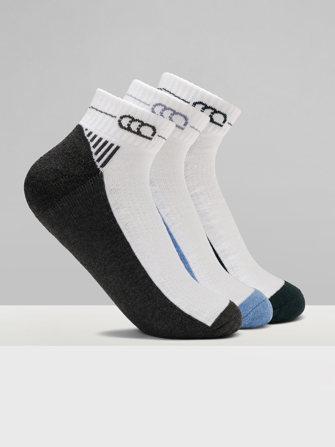 Multicoloured Colour-Blocked Ankle Length Sports Socks - Pack of 3