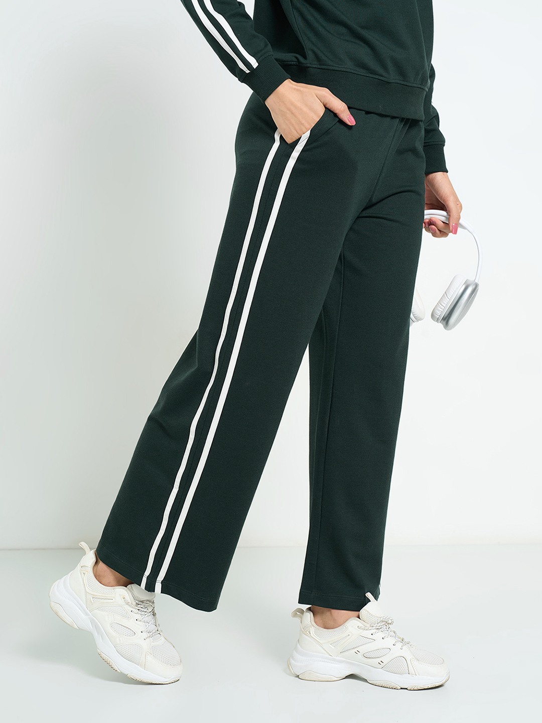 Green Tape Detail Wide-Leg Athleisure Pants