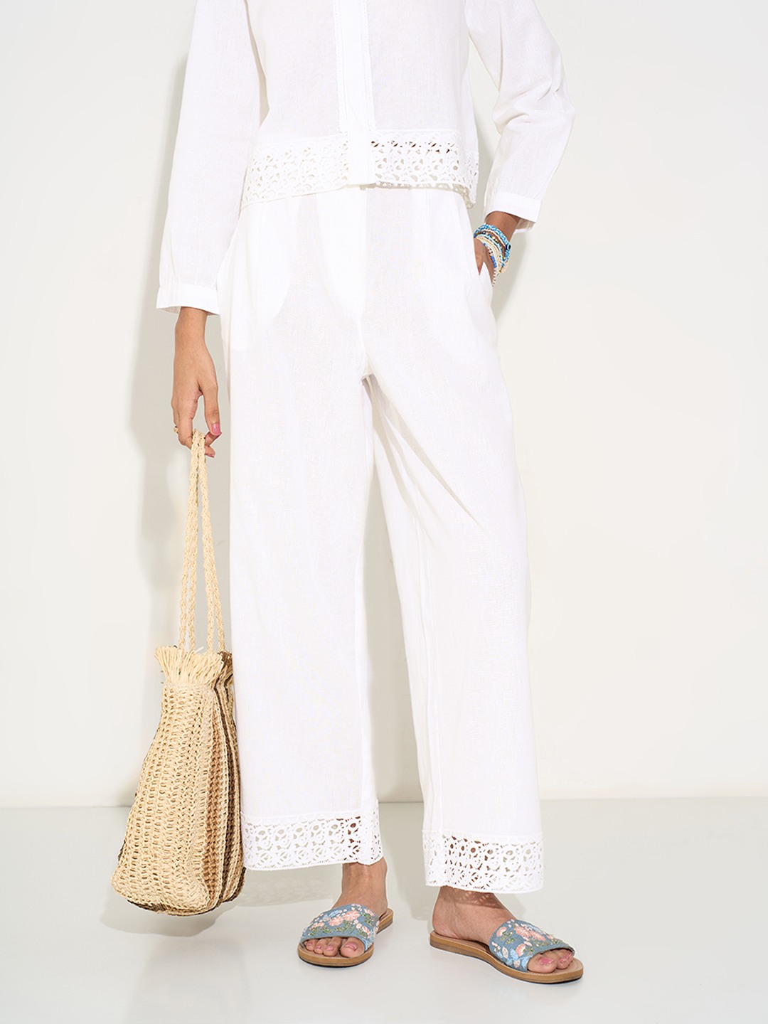 WhiteTrousers