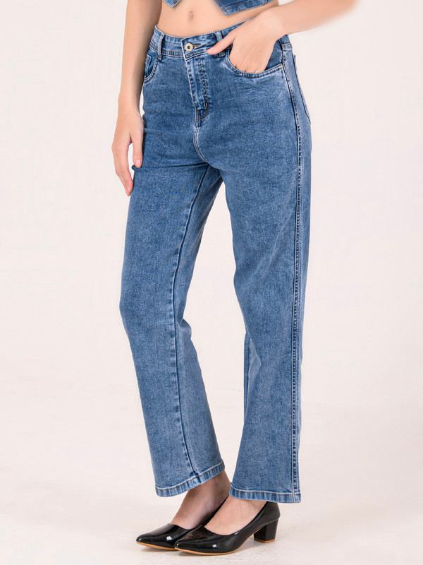 Albion Women Light Blue Smart Straight Jeans