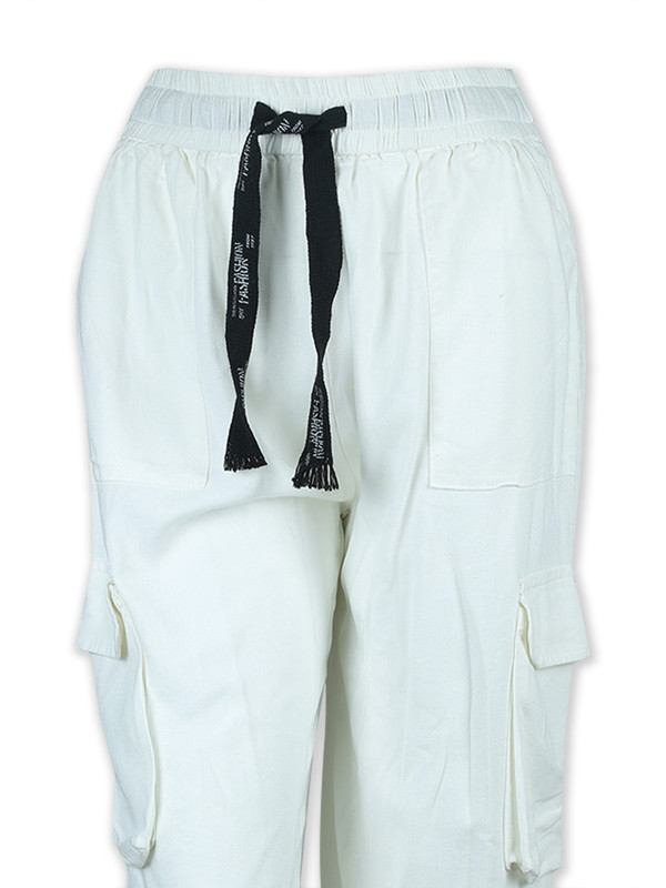 Albion Women Angel White Casual Jogger