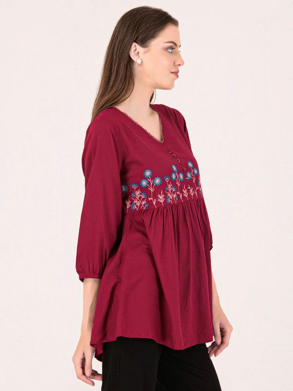 Albion Women Mehroon Smart Top
