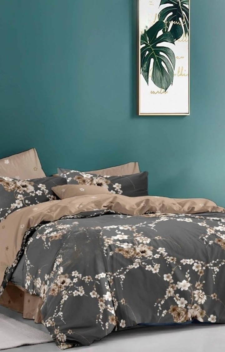 King Size Bedsheet Double Bed with 2 Pillow Covers, 300 TC Cotton