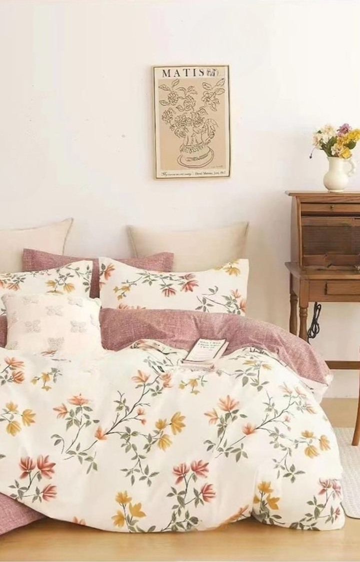 King Size Bedsheet Double Bed with 2 Pillow Covers, 300 TC Cotton