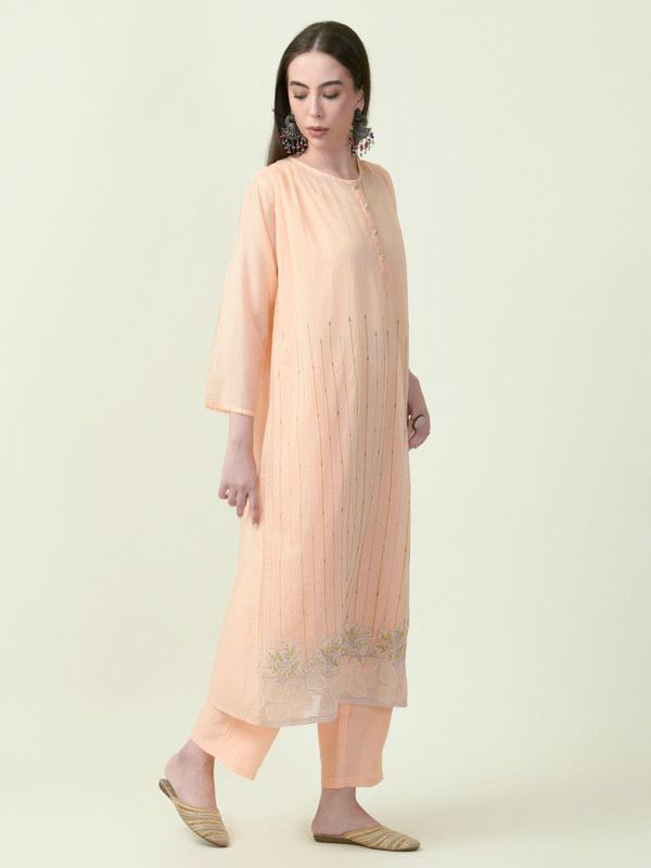 Albion Premium Ladies Adheshwar Ethnic Peach Kurti Set