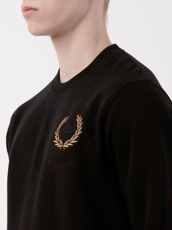 Albion Mens Black Sweatshirt