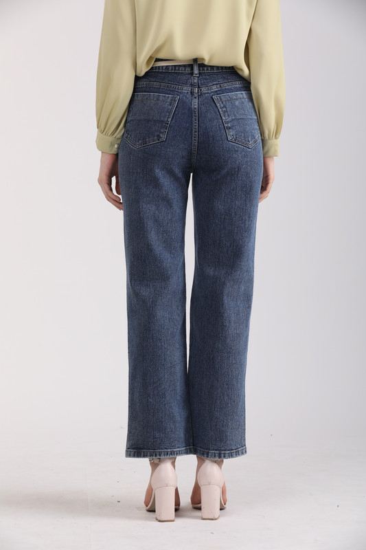 Albion Women Dark Blue Straight Jeans