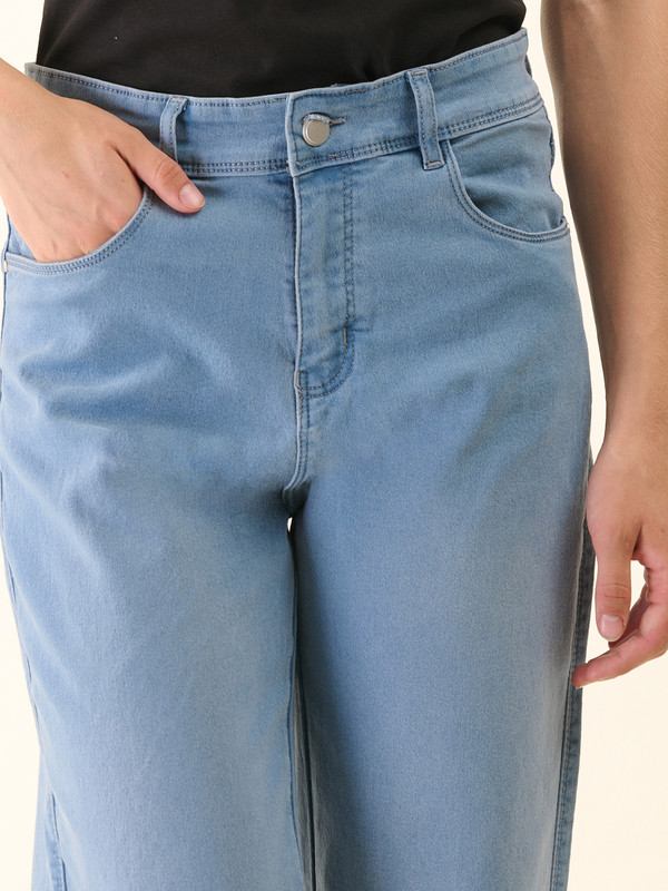 Albion Women Superior Mid Blue Straight Fit Jeans