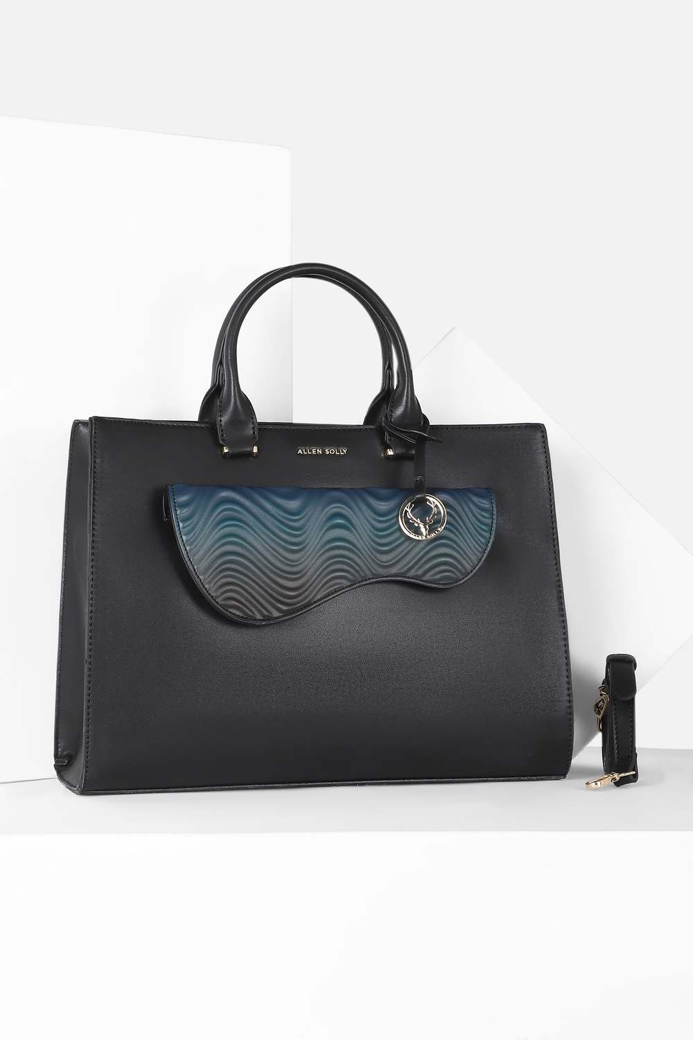 Women Black Casual Handbag